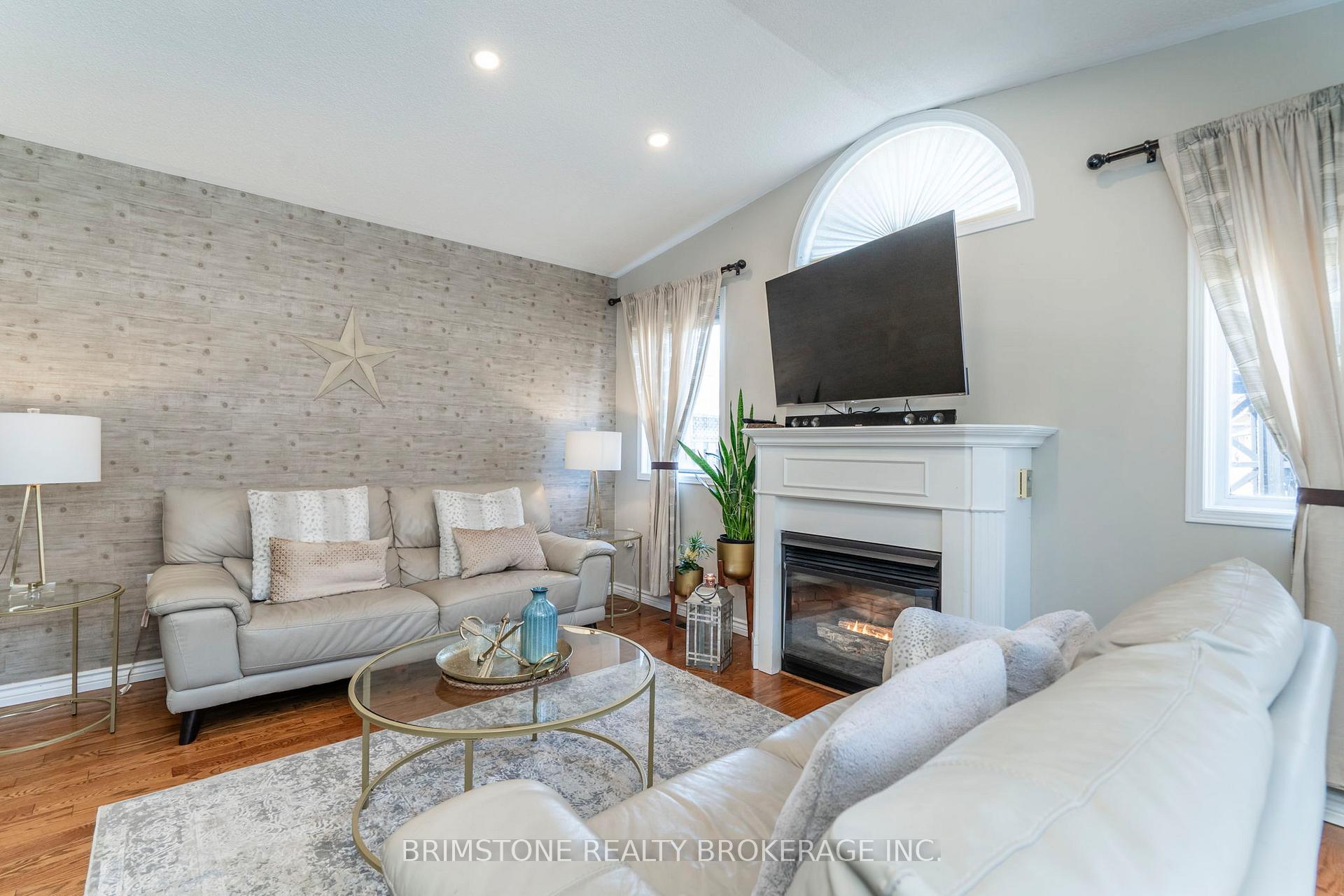 Photo 15 of 114 Ward Drive, Barrie, Painswick South — HOMEH