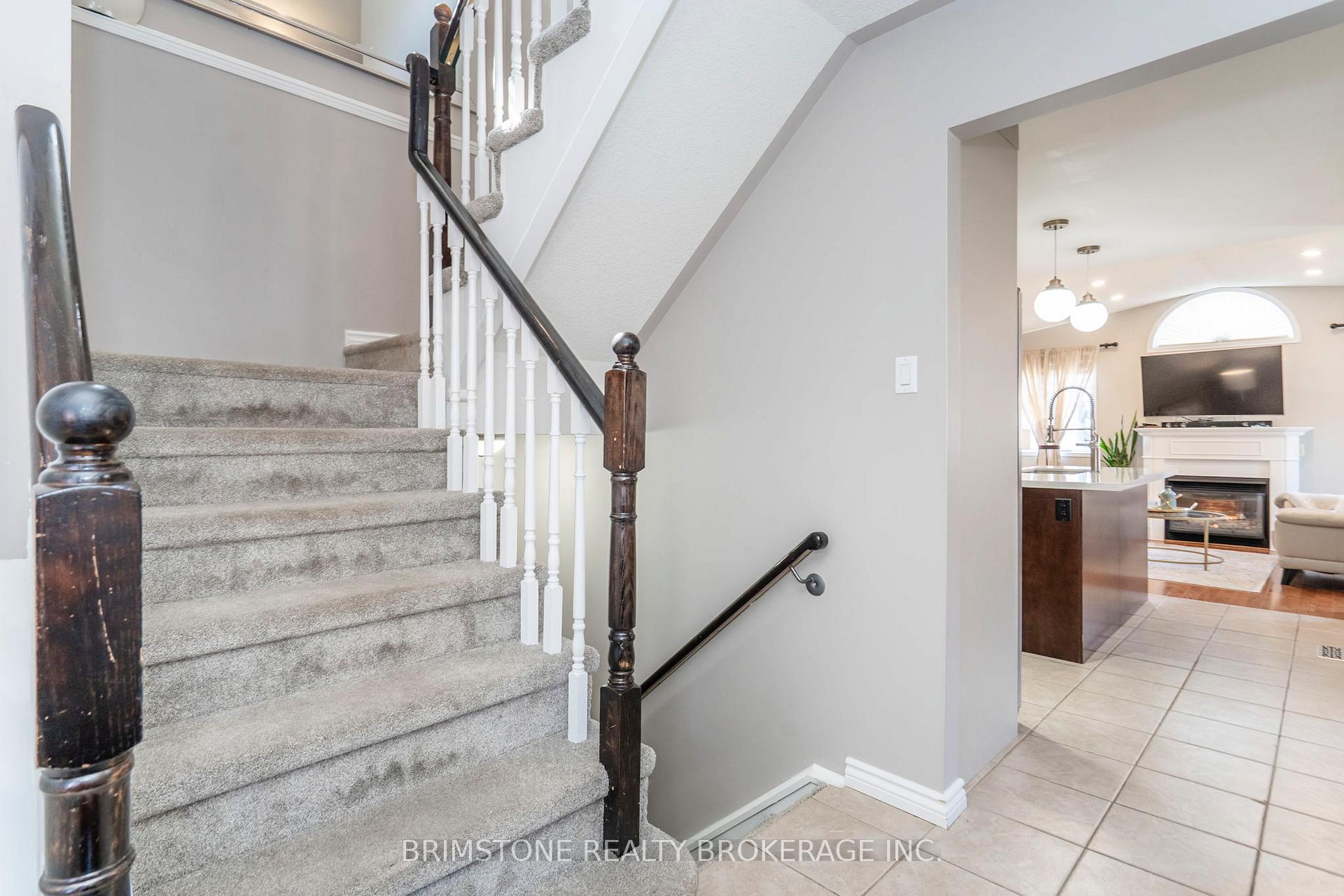 Photo 26 of 114 Ward Drive, Barrie, Painswick South — HOMEH