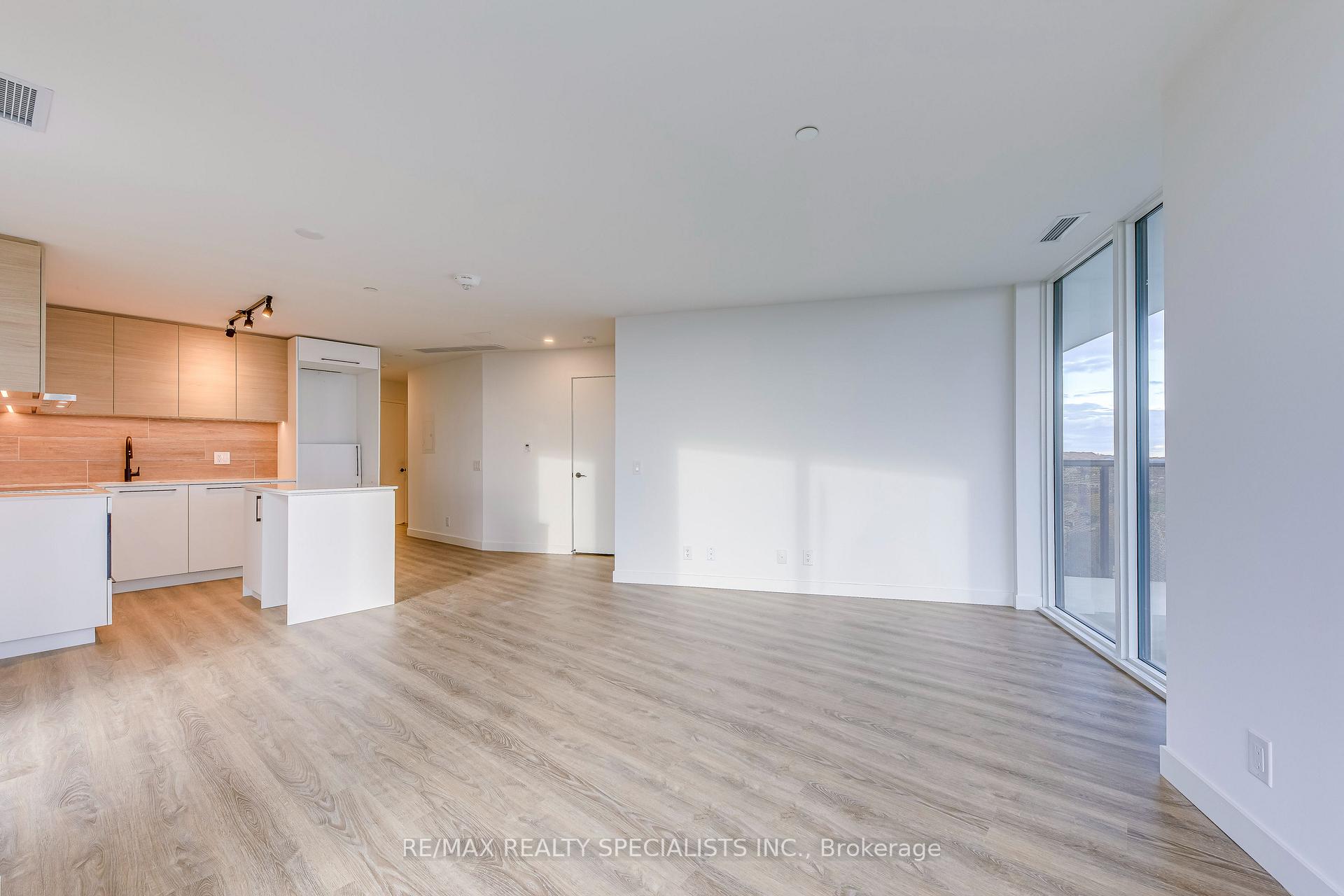 Photo 35 of Unit 1406, 1050 Eastern Avenue, Toronto, The Beaches — HOMEH