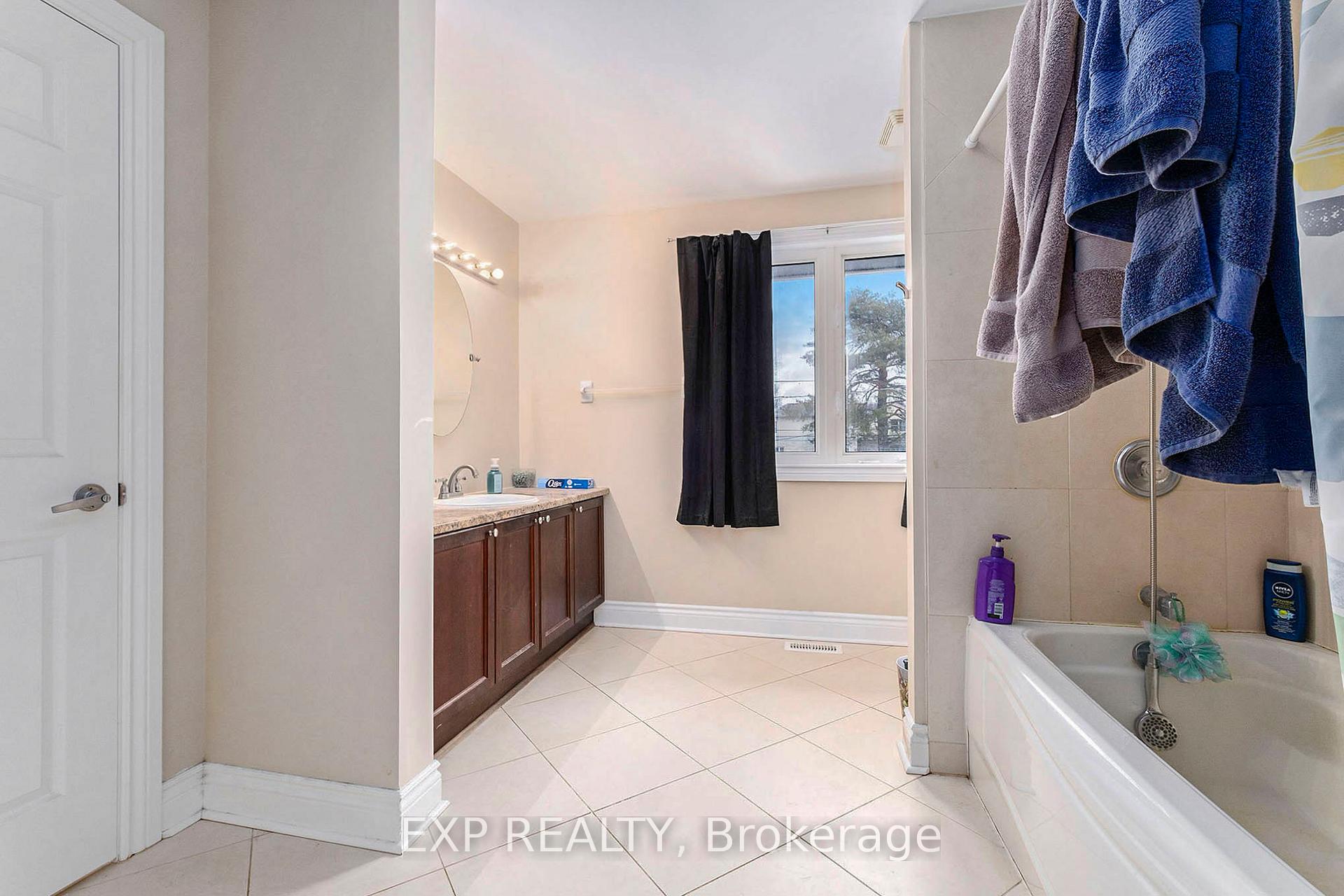 Photo 8 of 360 River Road, Ottawa, Cedardale — HOMEH