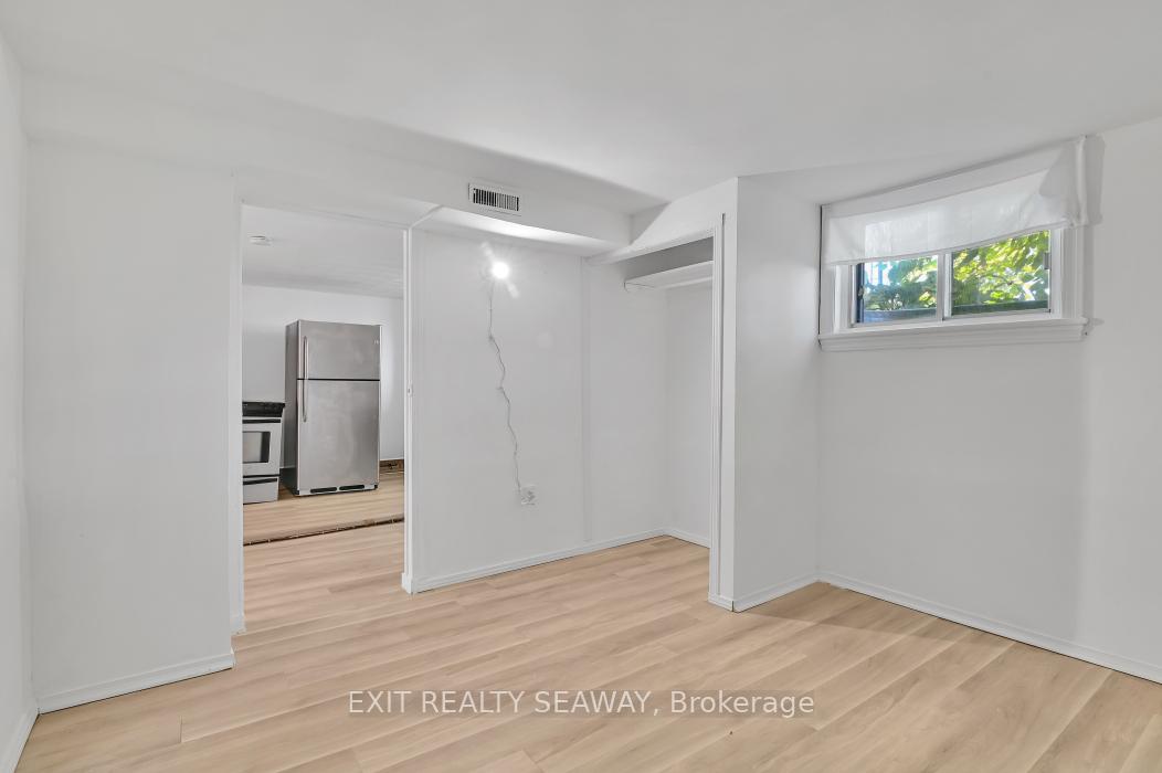 Photo 25 of 1315 Cumberland Street, Cornwall — HOMEH