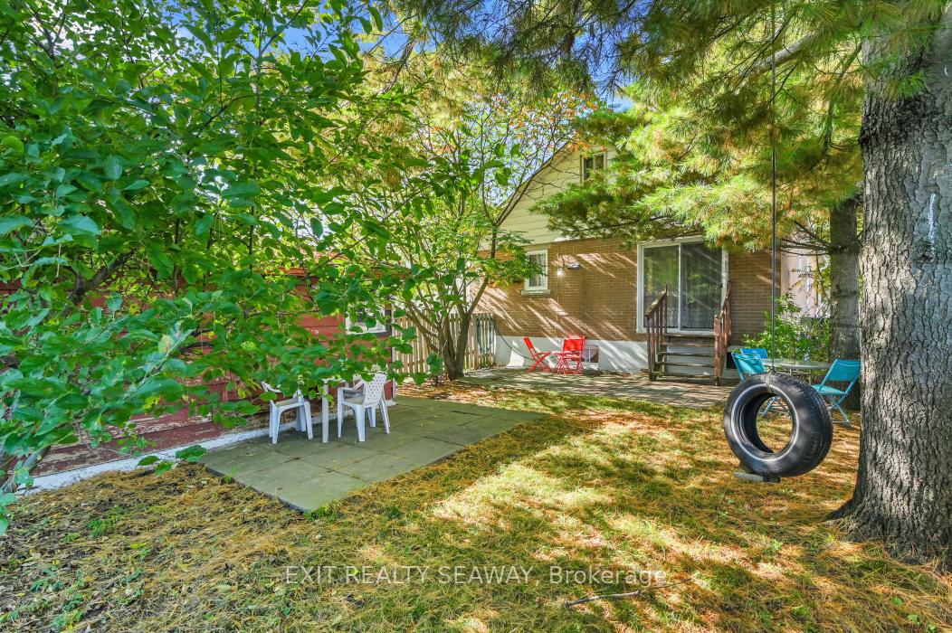 Photo 34 of 1315 Cumberland Street, Cornwall — HOMEH