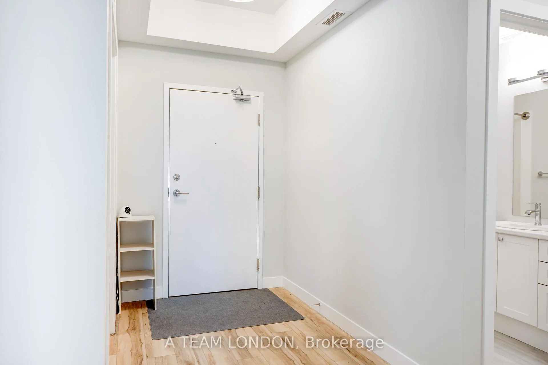 Photo 4 of Unit 413, 100 The Promenade, Central Elgin, Port Stanley — HOMEH