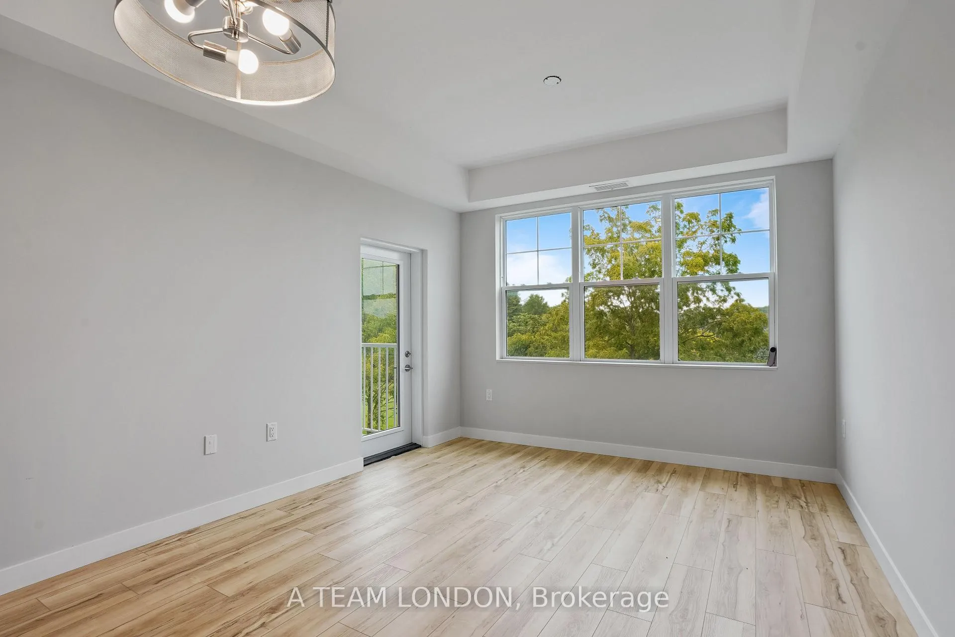Photo 14 of Unit 413, 100 The Promenade, Central Elgin, Port Stanley — HOMEH