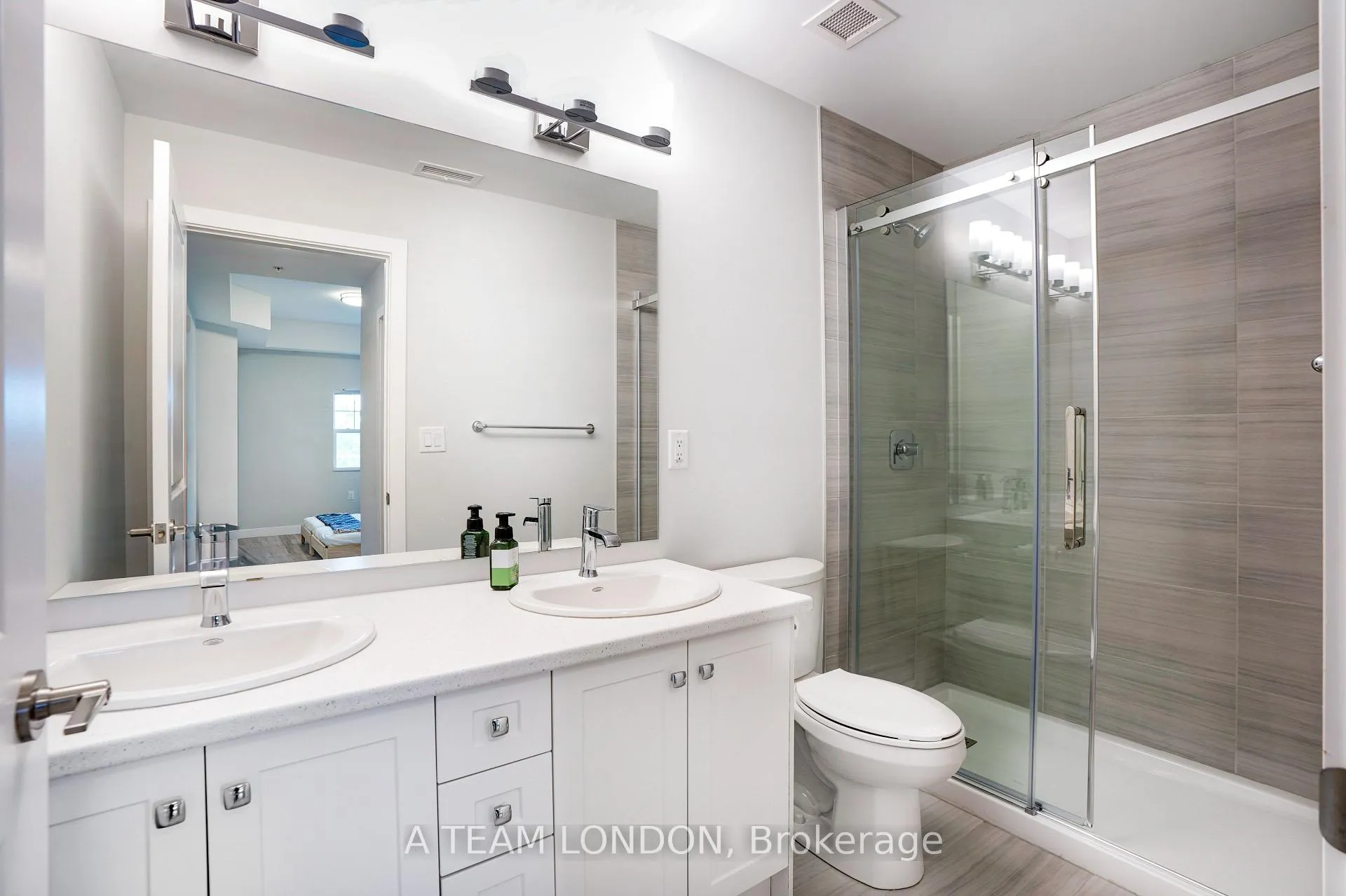 Photo 19 of Unit 413, 100 The Promenade, Central Elgin, Port Stanley — HOMEH