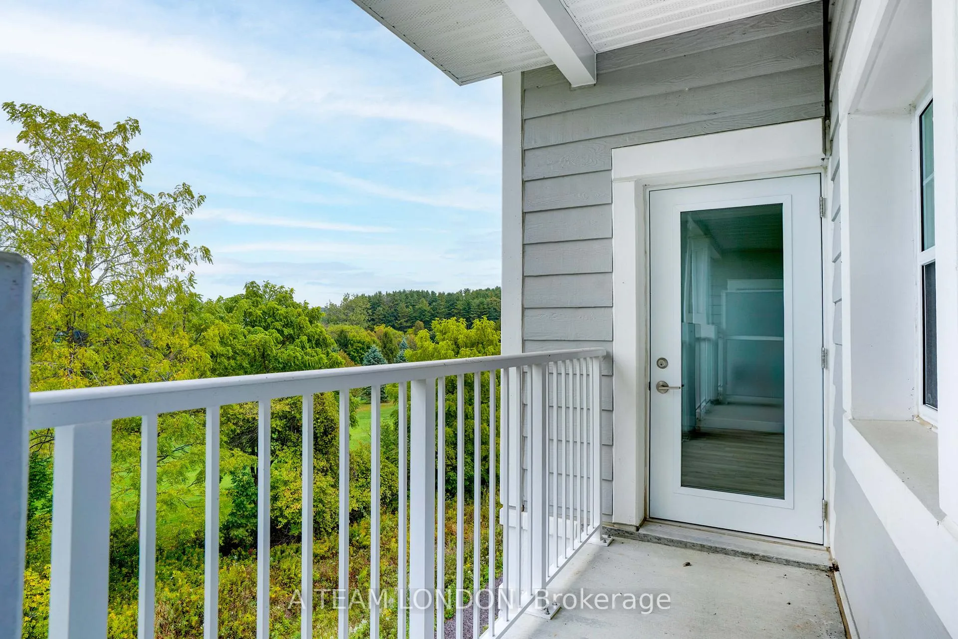 Photo 24 of Unit 413, 100 The Promenade, Central Elgin, Port Stanley — HOMEH