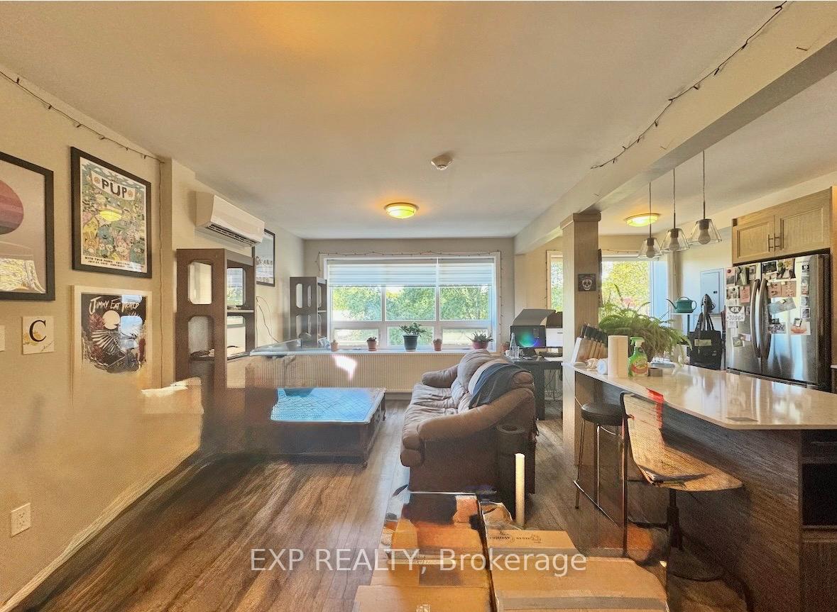 Photo 7 of Unit Unit 6, 100 West Avenue S, Hamilton, Stinson — HOMEH