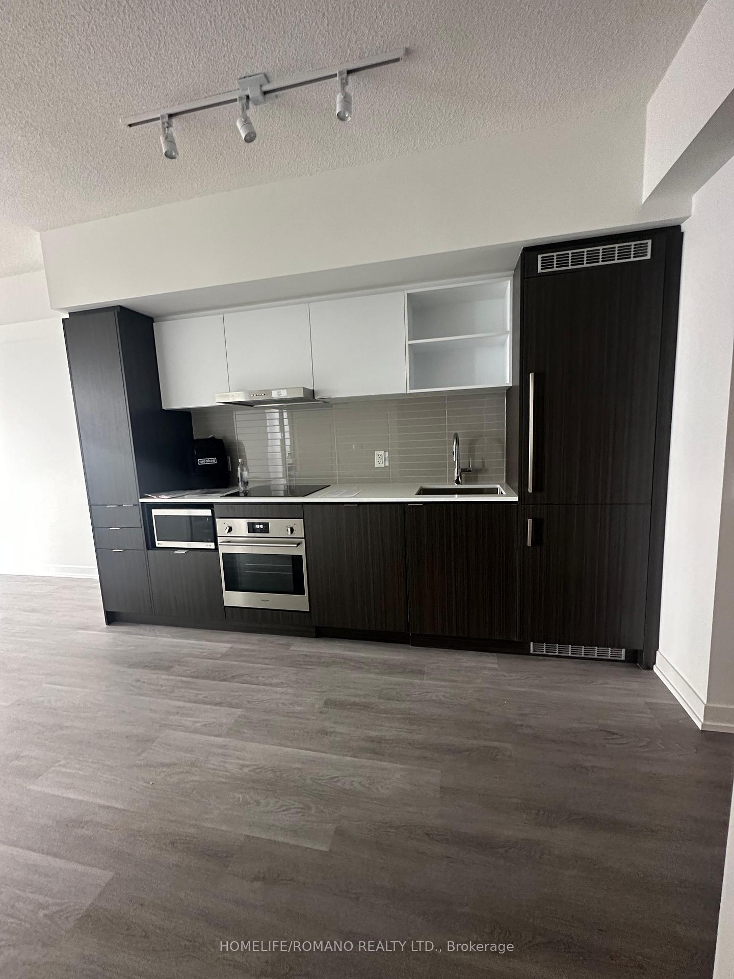 Photo 4 of Unit 3506, 55 Cooper Street, Toronto, Waterfront Communities — HOMEH