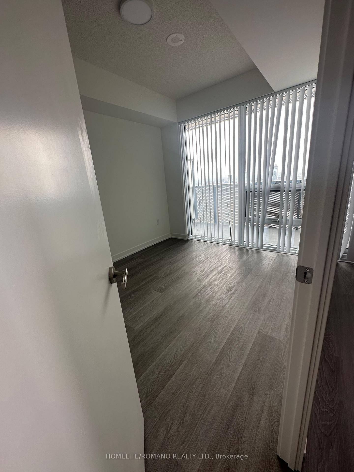 Photo 6 of Unit 3506, 55 Cooper Street, Toronto, Waterfront Communities — HOMEH