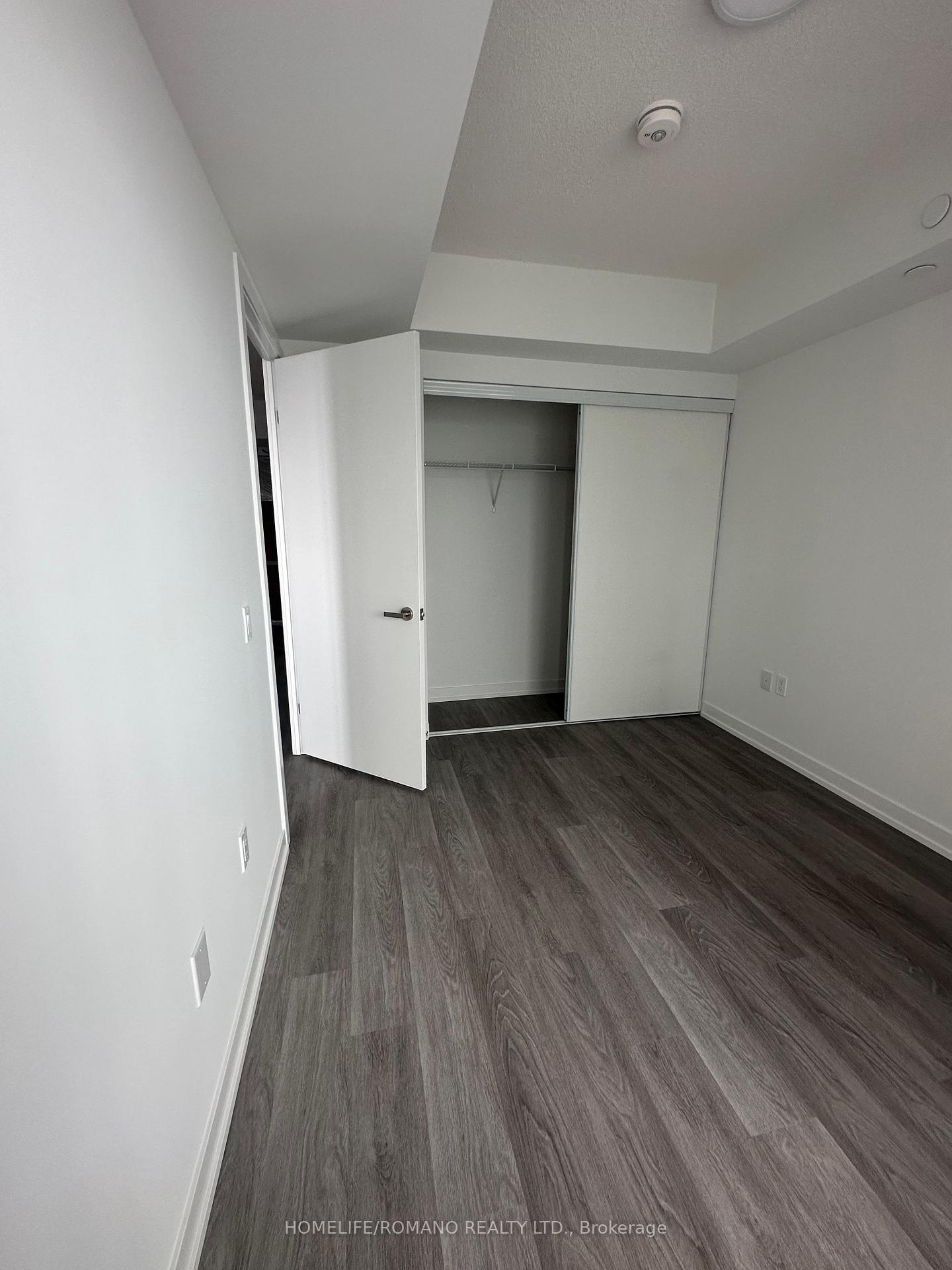 Photo 11 of Unit 3506, 55 Cooper Street, Toronto, Waterfront Communities — HOMEH