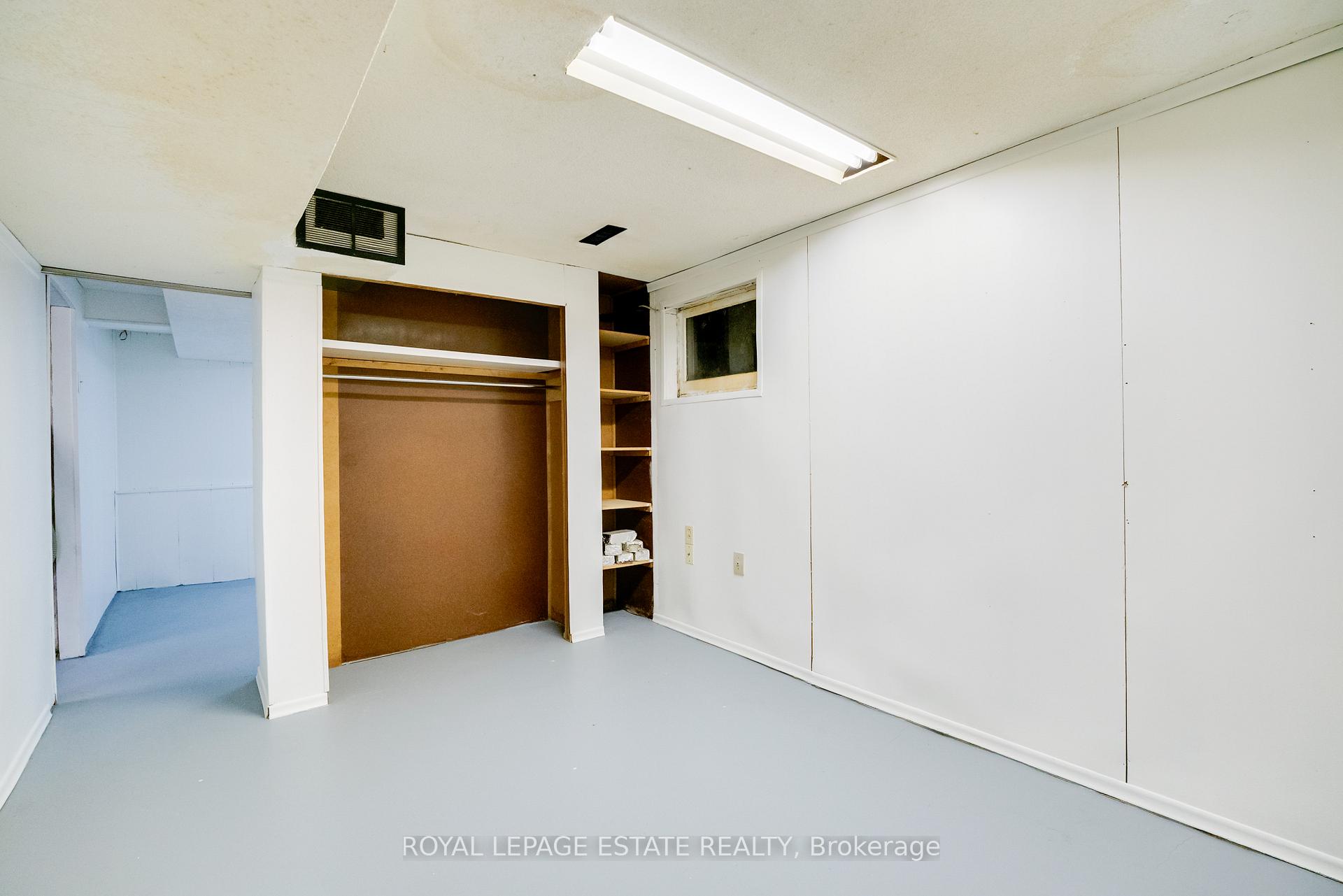 Photo 32 of 33 Burrells Road, Ajax, South East — HOMEH