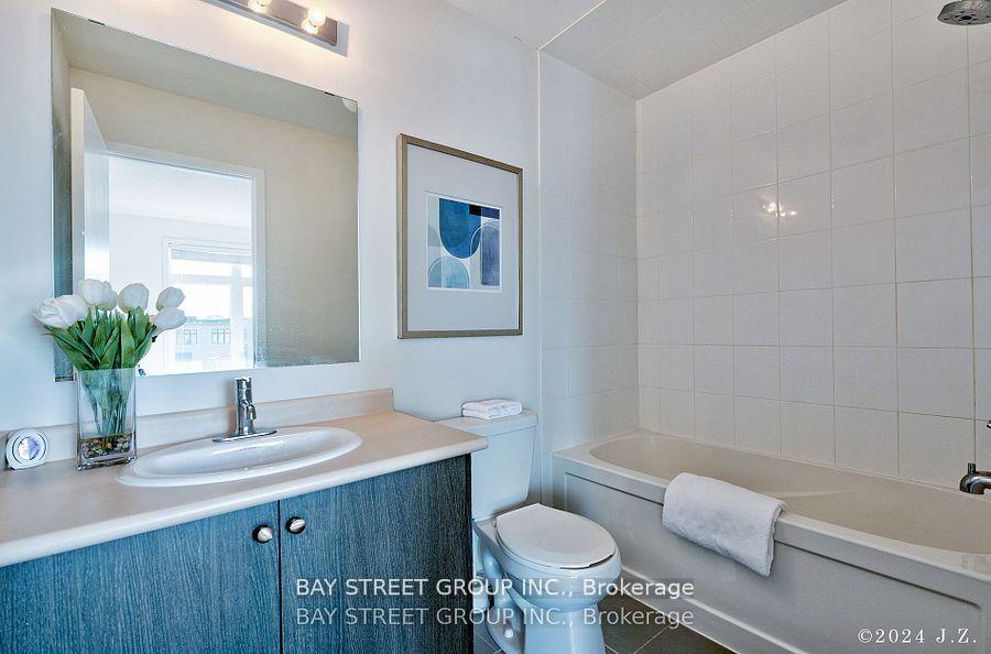 Photo 34 of 60 Elyse Court, Aurora, Bayview Northeast — HOMEH