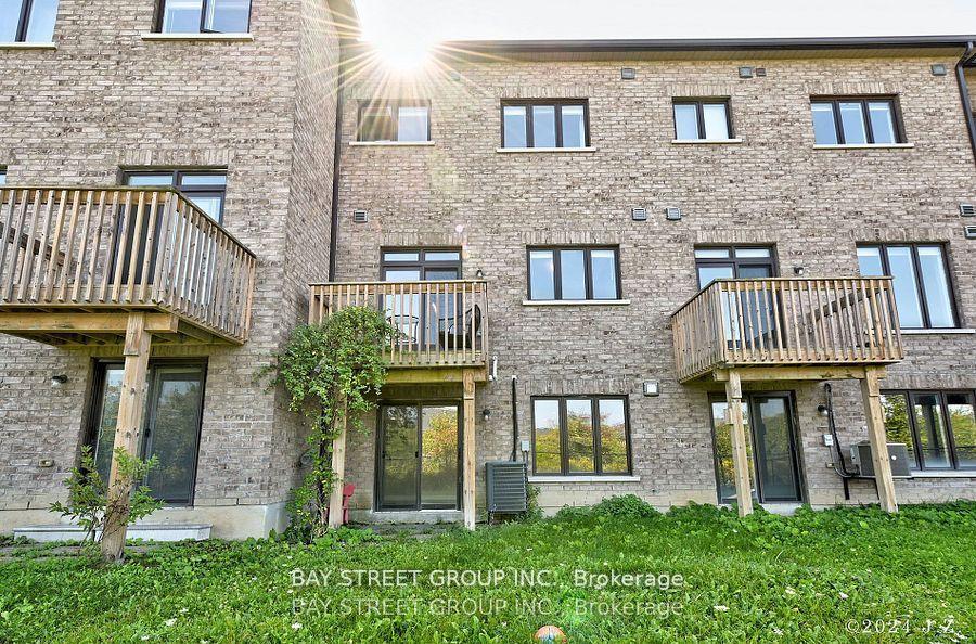 Photo 39 of 60 Elyse Court, Aurora, Bayview Northeast — HOMEH
