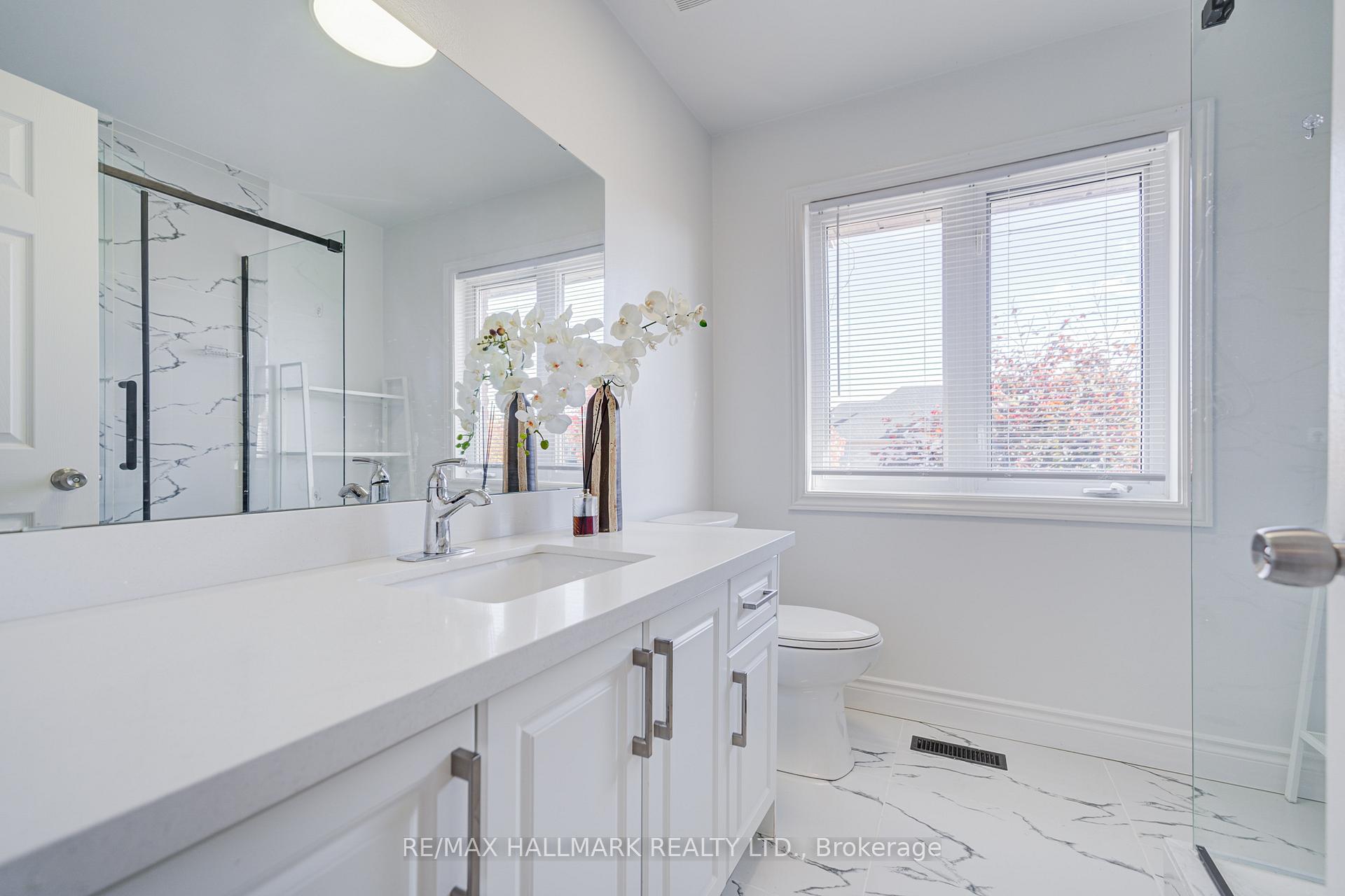 Photo 22 of 8 Glendower Crescent, Georgina, Keswick North — HOMEH