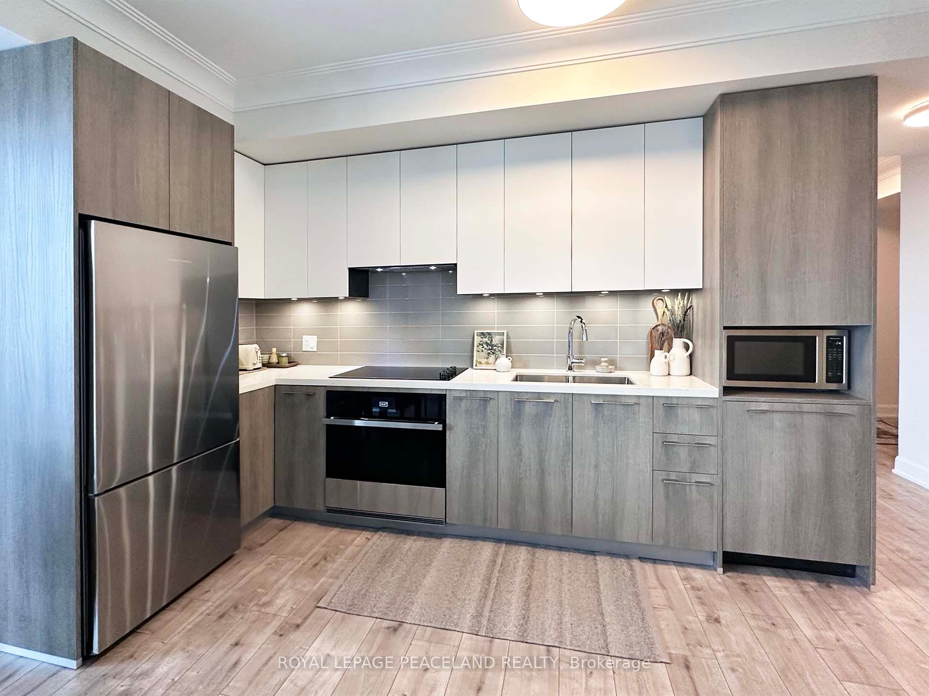 Photo 7 of Unit 1003, 18 Water Walk Drive, Markham, Unionville — HOMEH
