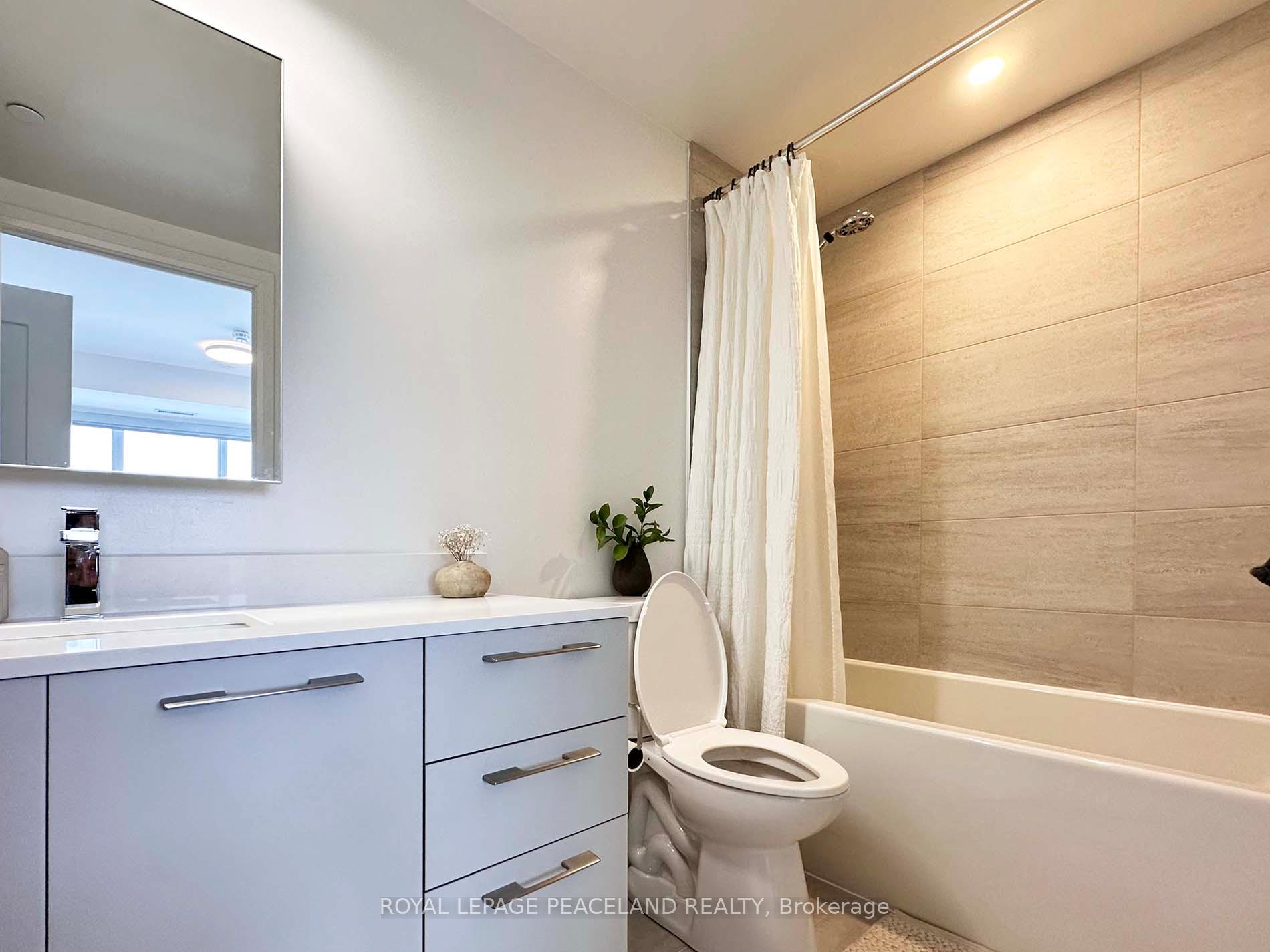 Photo 10 of Unit 1003, 18 Water Walk Drive, Markham, Unionville — HOMEH