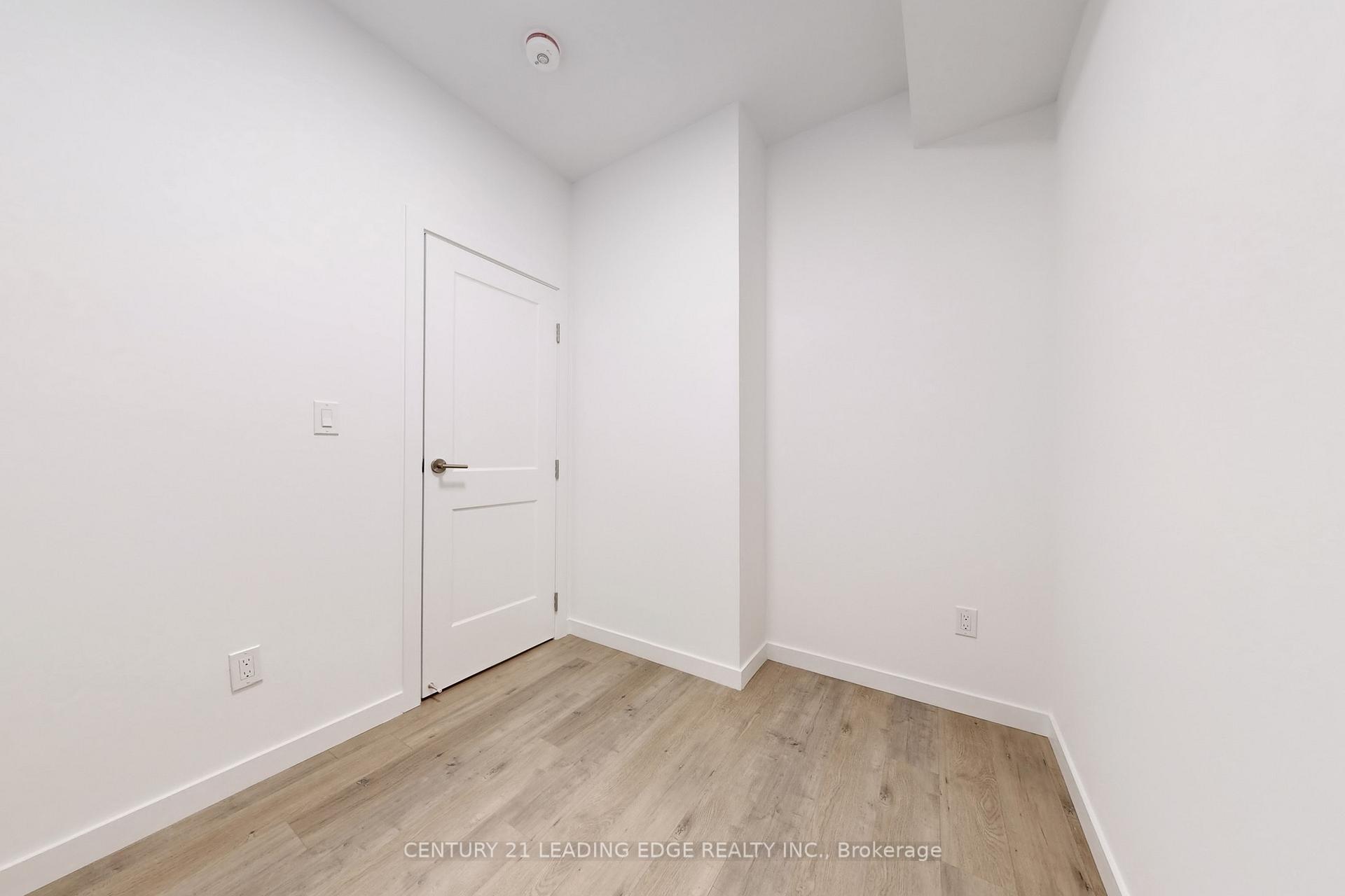 Photo 15 of Unit 29, 113 Marydale Avenue, Markham, Middlefield — HOMEH