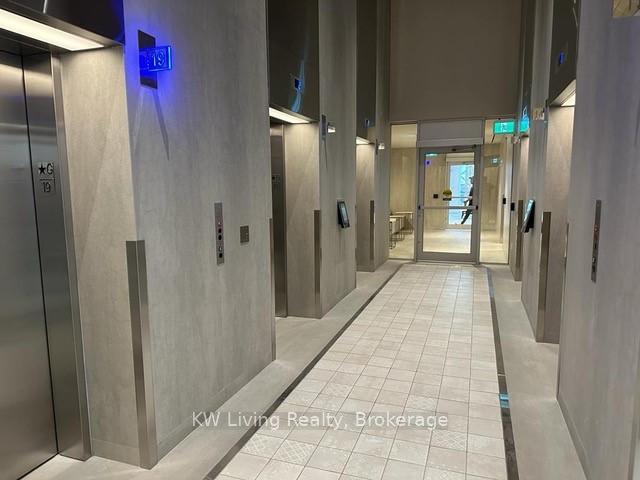 Photo 3 of Unit 4209, 55 Cooper Street, Toronto, Waterfront Communities — HOMEH