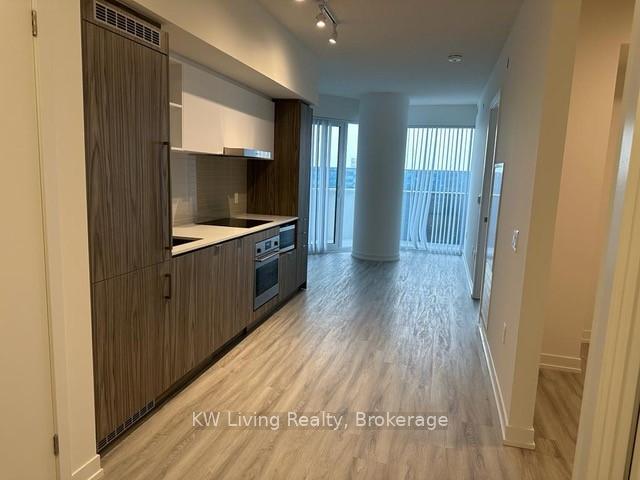Photo 9 of Unit 4209, 55 Cooper Street, Toronto, Waterfront Communities — HOMEH