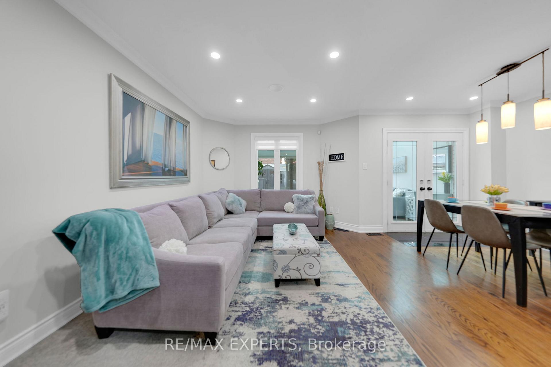 Photo 7 of 55 Manorwood Court, Caledon, Bolton North — HOMEH