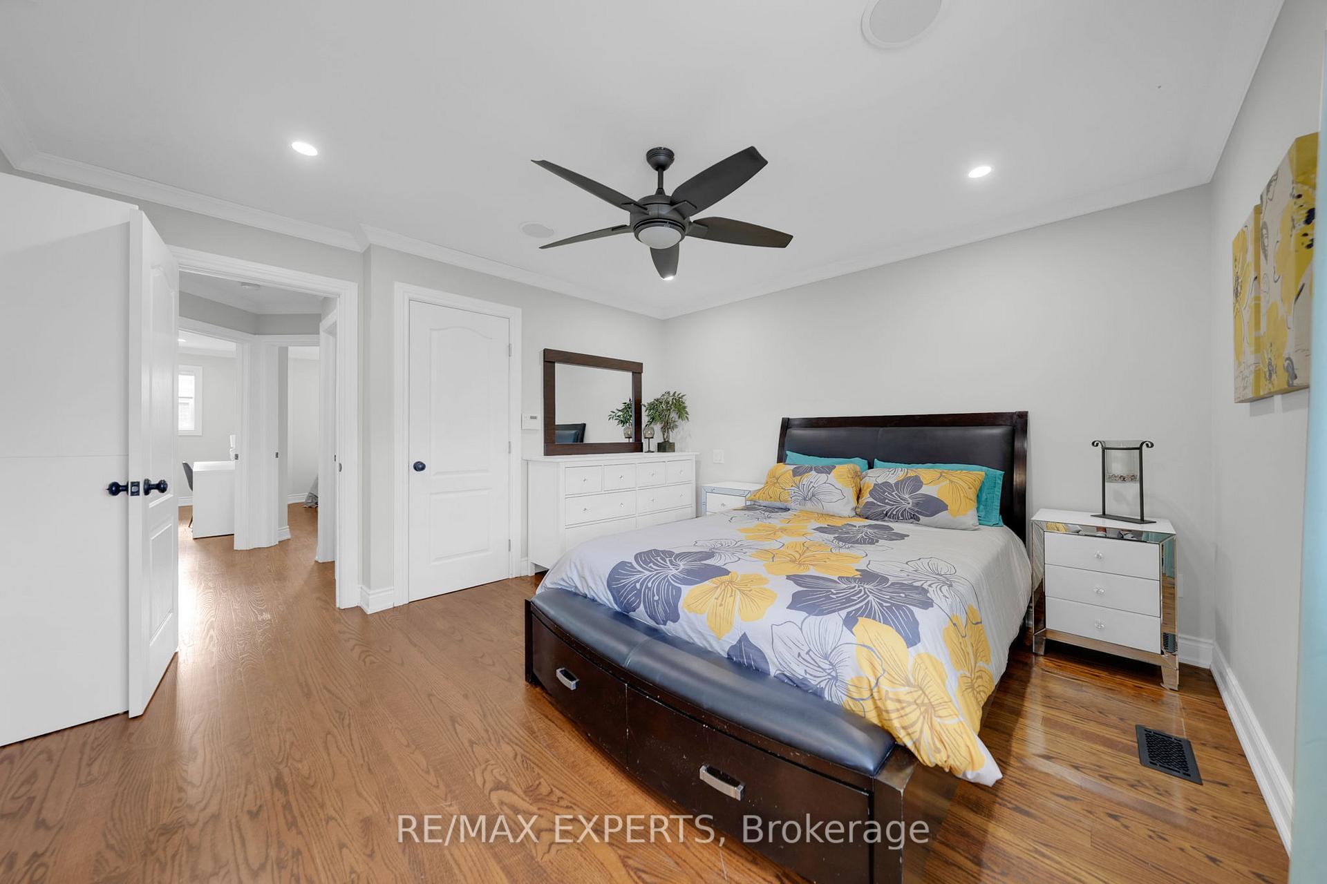 Photo 23 of 55 Manorwood Court, Caledon, Bolton North — HOMEH