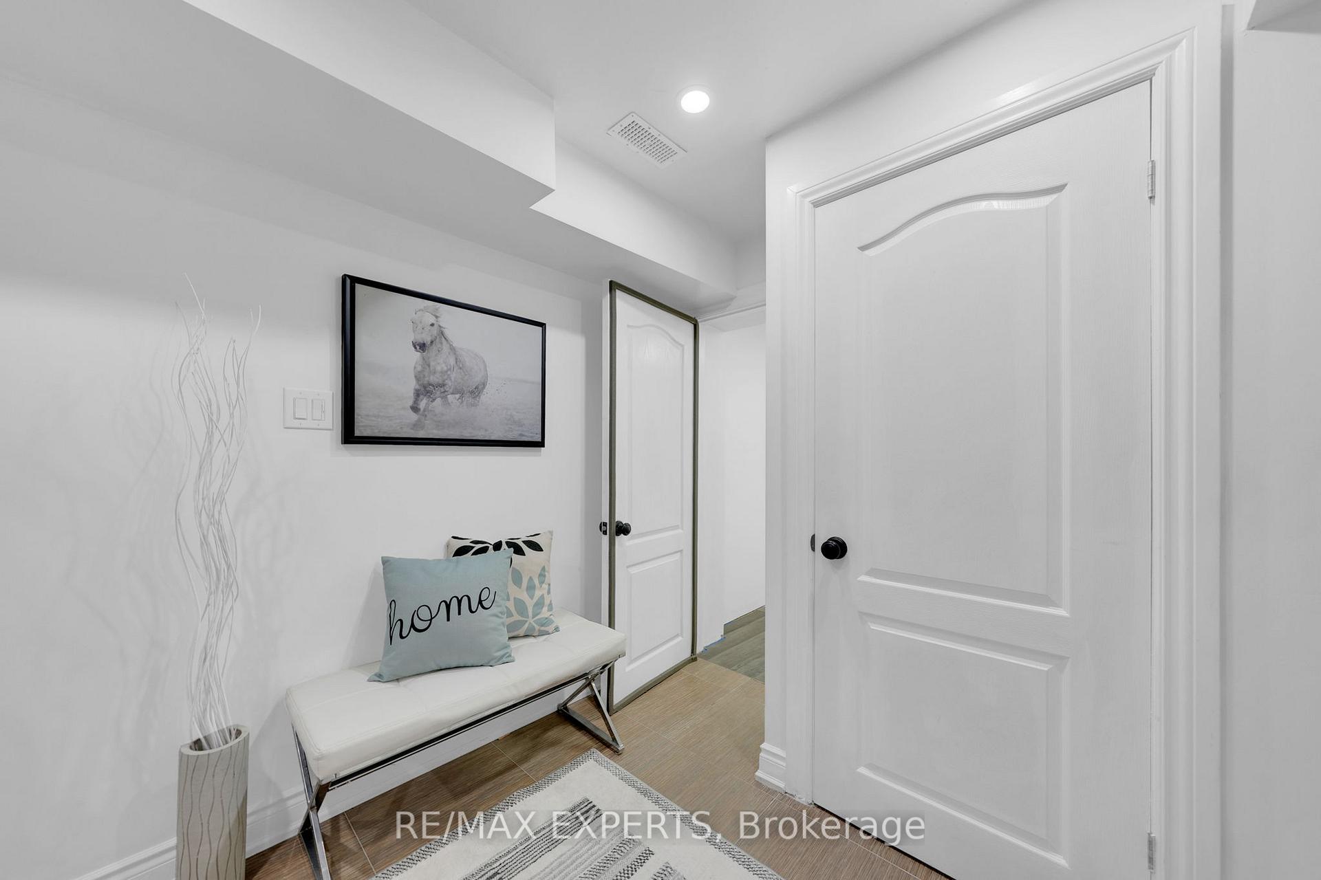 Photo 34 of 55 Manorwood Court, Caledon, Bolton North — HOMEH