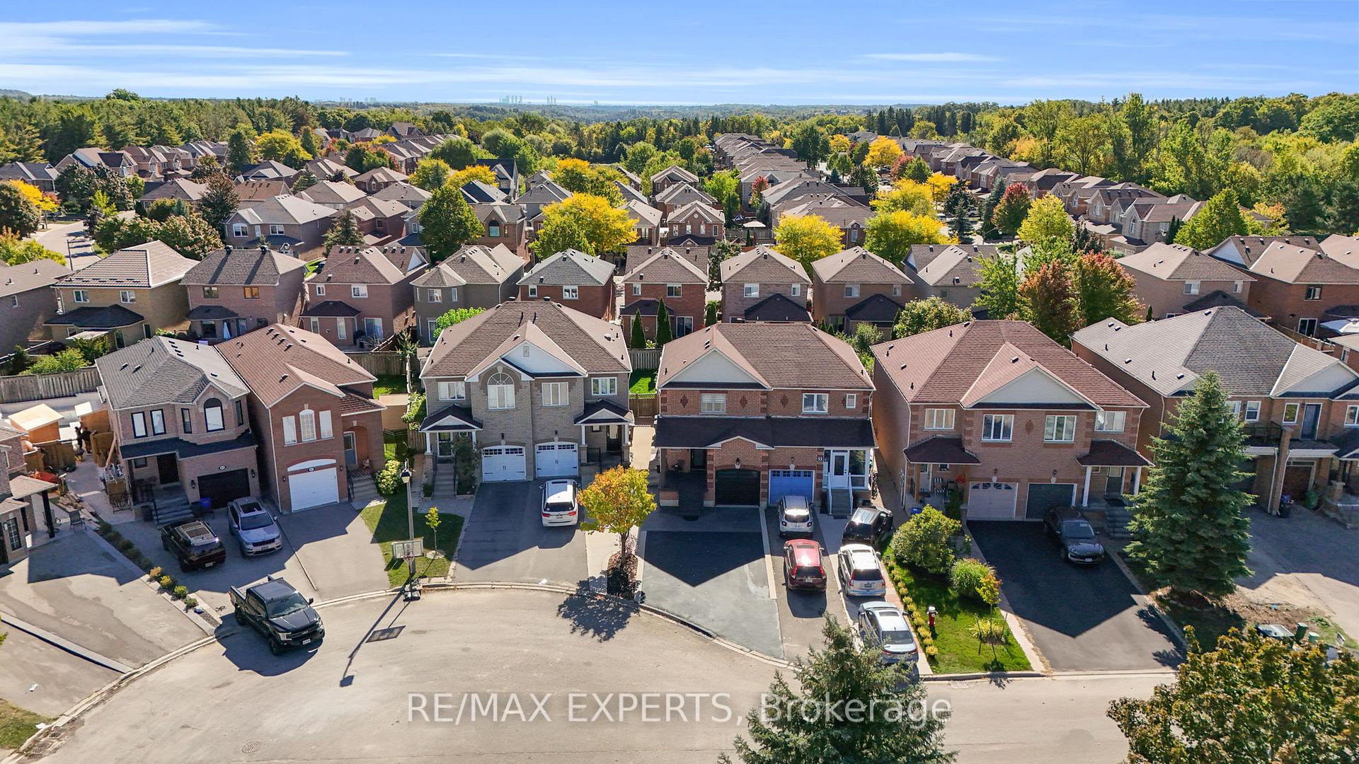 Photo 48 of 55 Manorwood Court, Caledon, Bolton North — HOMEH