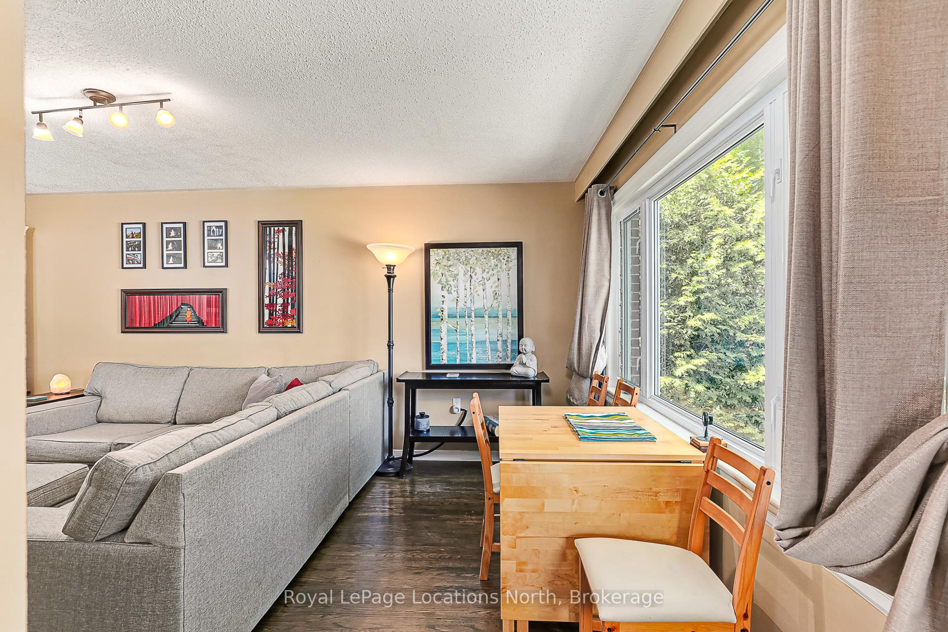 Photo 8 of 207 Mccrea Drive, Clearview, Stayner — HOMEH