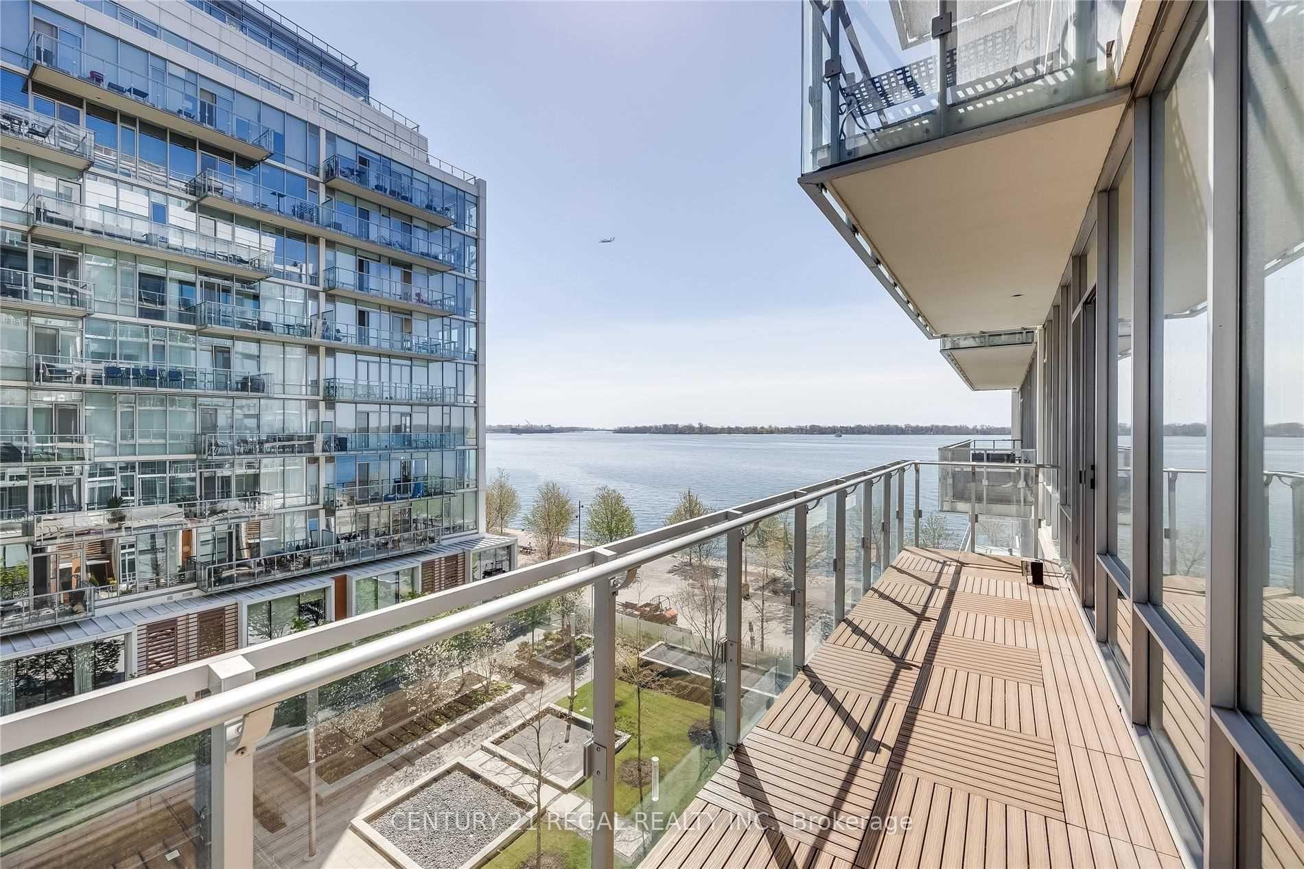 Photo 26 of 29 Queens Quay E, Toronto, Waterfront Communities — HOMEH