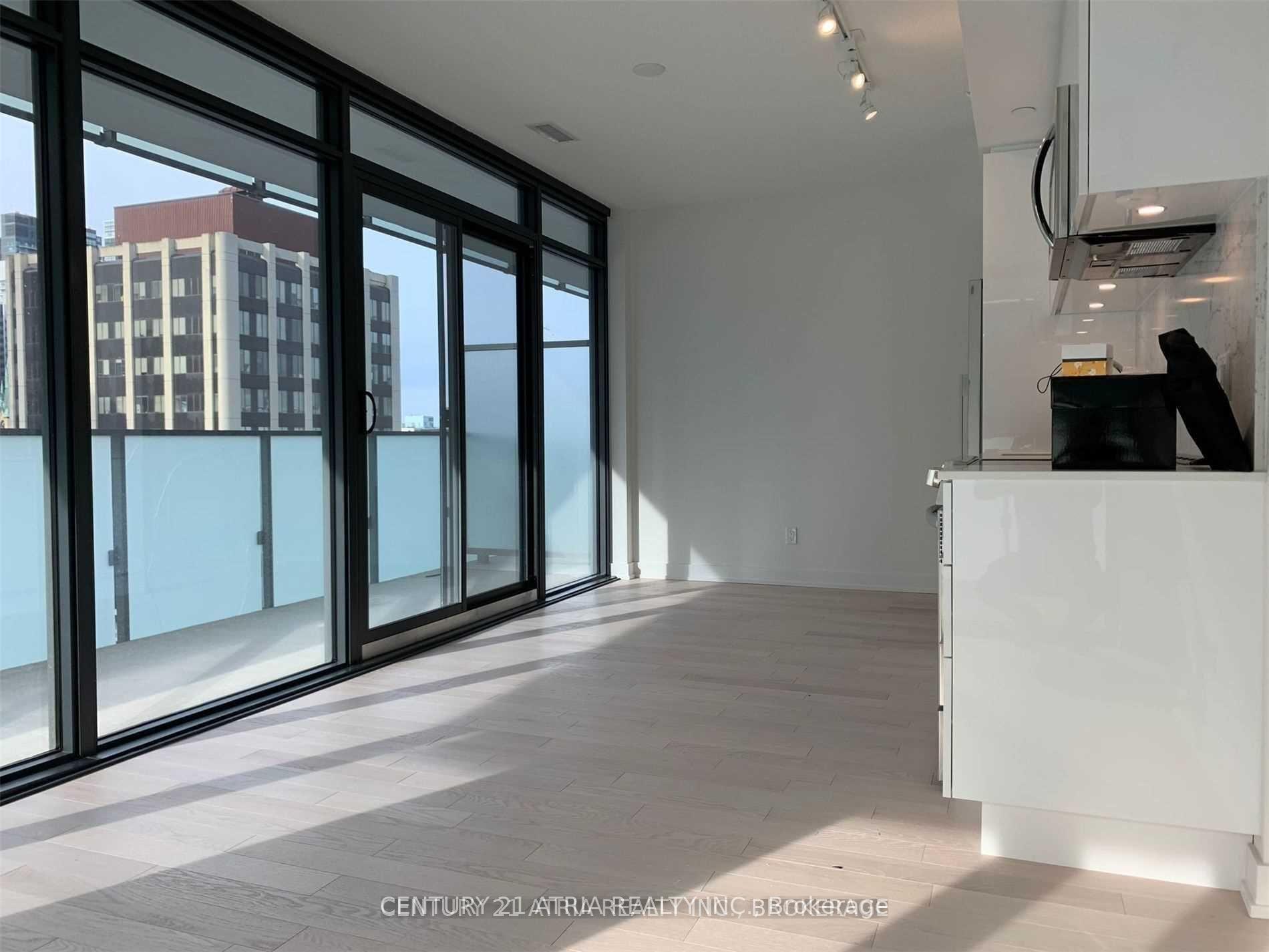 Photo 2 of Unit 1112, 25 Richmond Street E, Toronto, Church-Yonge Corridor — HOMEH