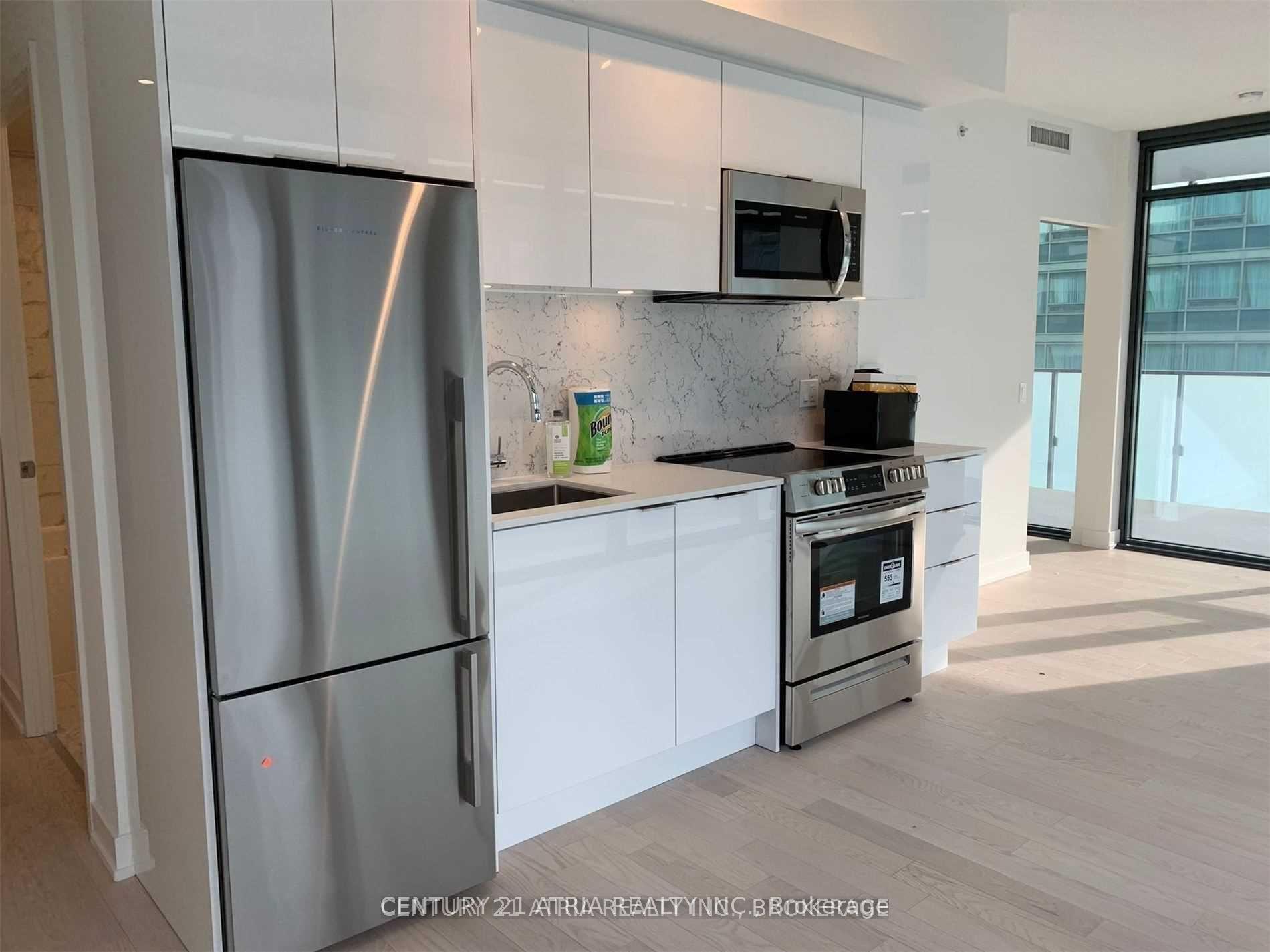 Photo 4 of Unit 1112, 25 Richmond Street E, Toronto, Church-Yonge Corridor — HOMEH