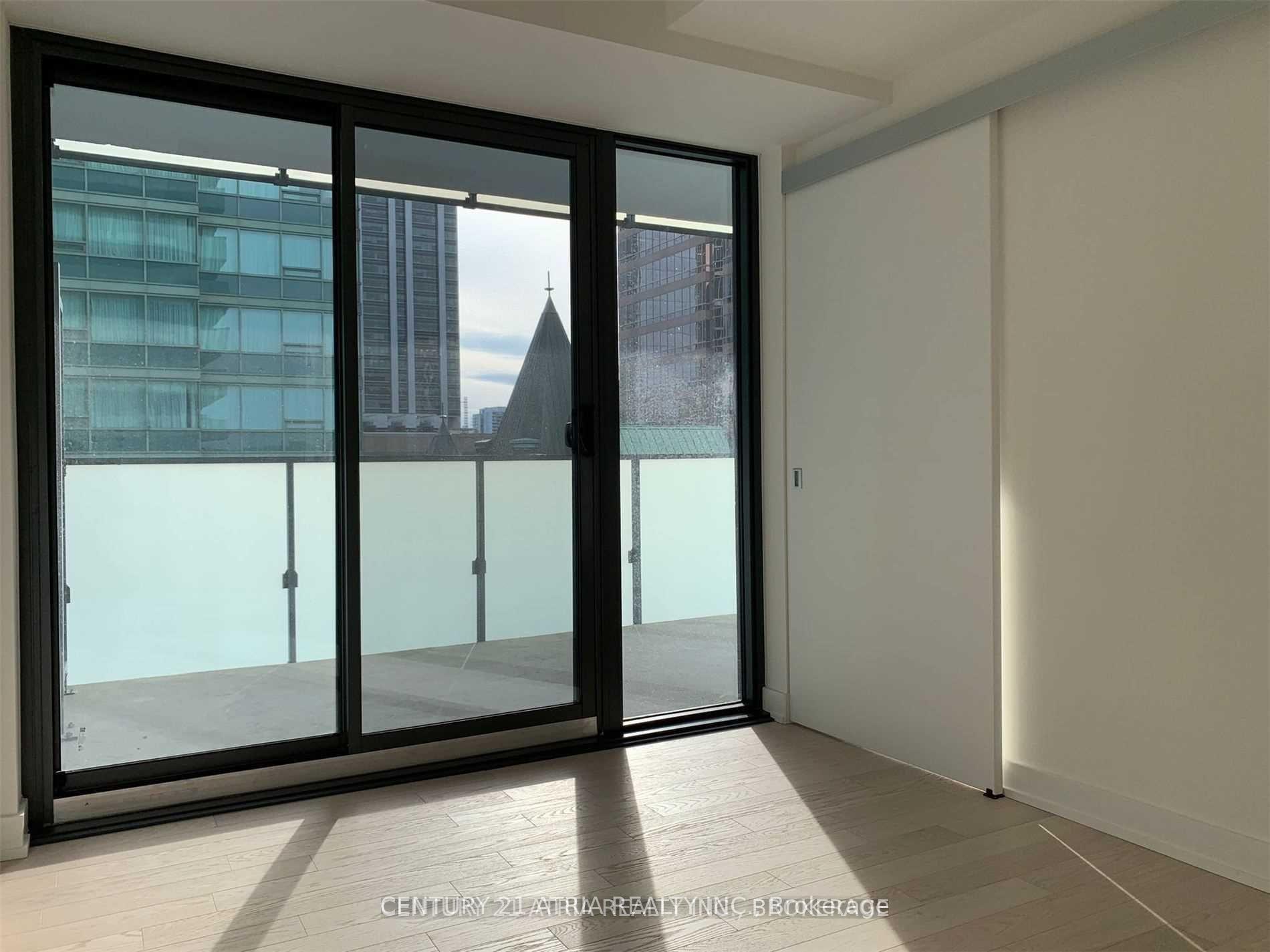 Photo 7 of Unit 1112, 25 Richmond Street E, Toronto, Church-Yonge Corridor — HOMEH