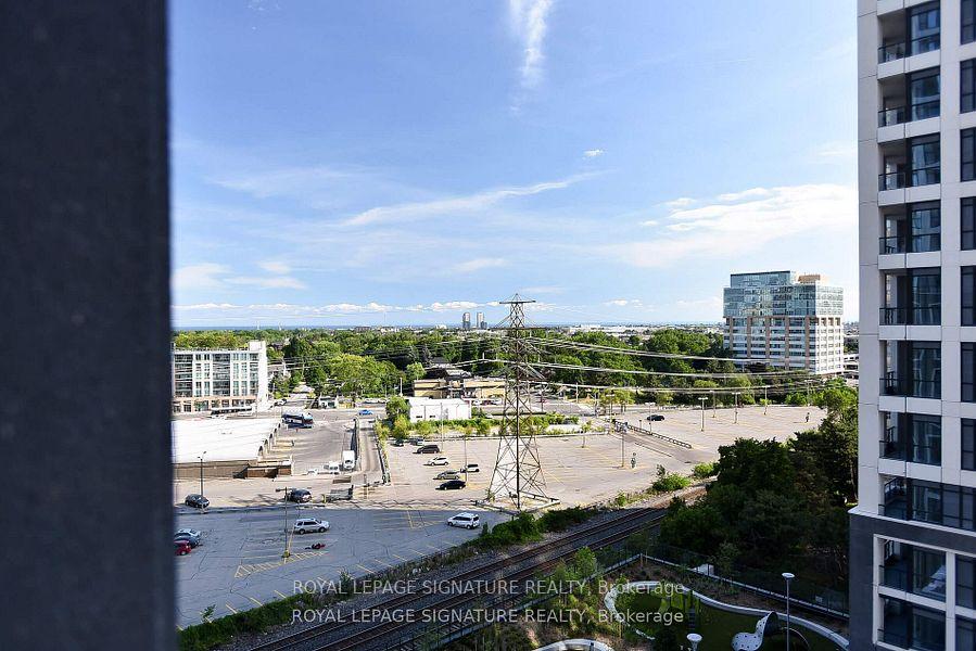 Photo 19 of Unit 901, 7 Mabelle Avenue, Etobicoke, Islington-City Centre West — HOMEH