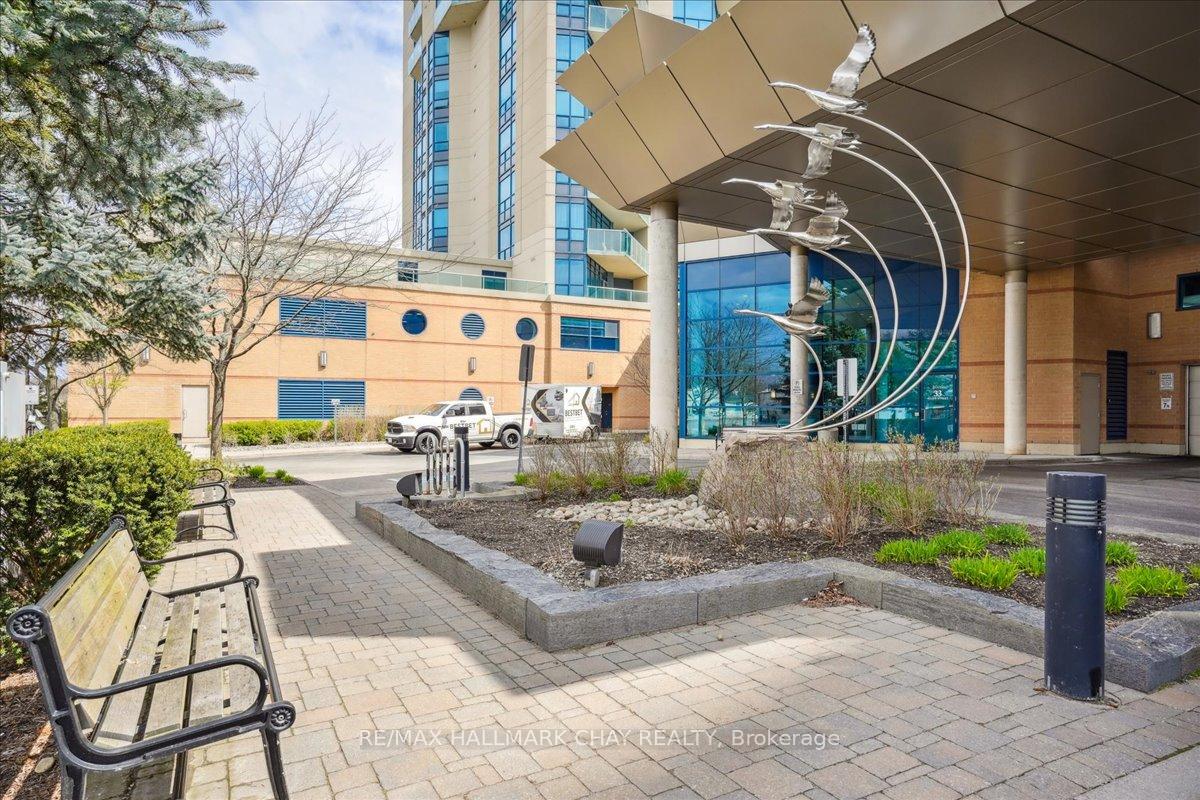 Photo 4 of Unit 1409, 37 Ellen Street, Barrie, City Centre — HOMEH