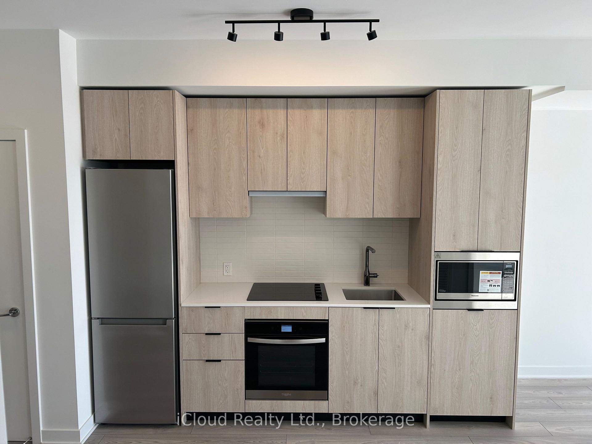 Photo 5 of Unit 322, 1007 The Queensway, Etobicoke, Islington-City Centre West — HOMEH
