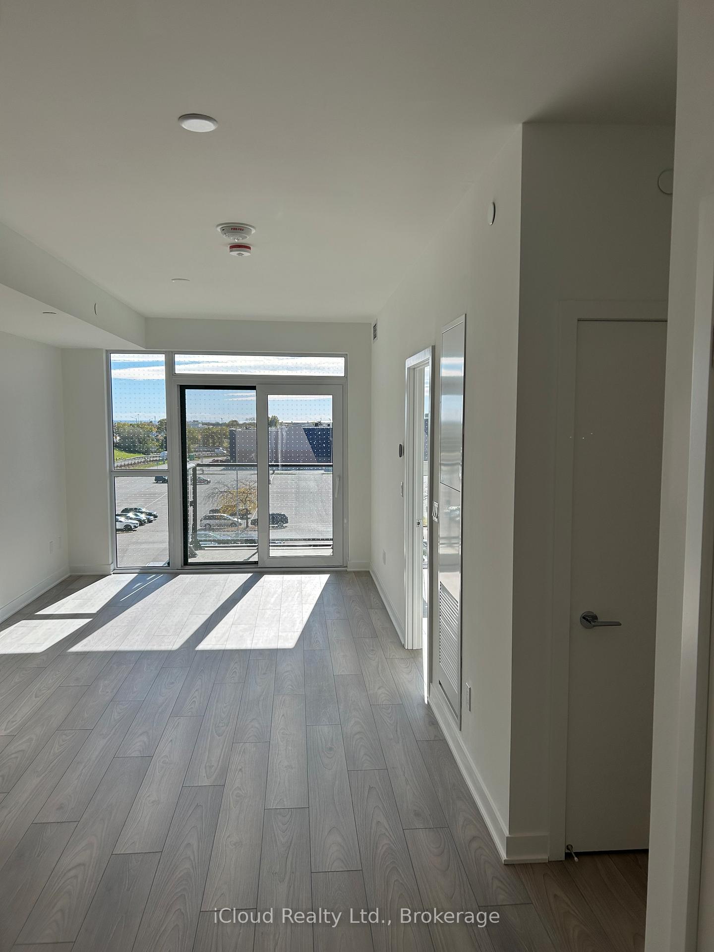 Photo 6 of Unit 322, 1007 The Queensway, Etobicoke, Islington-City Centre West — HOMEH