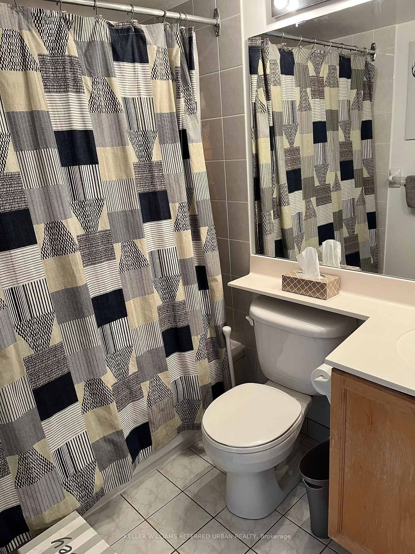Photo 14 of Unit 1001, 8 Covington Road, Toronto, Englemount-Lawrence — HOMEH