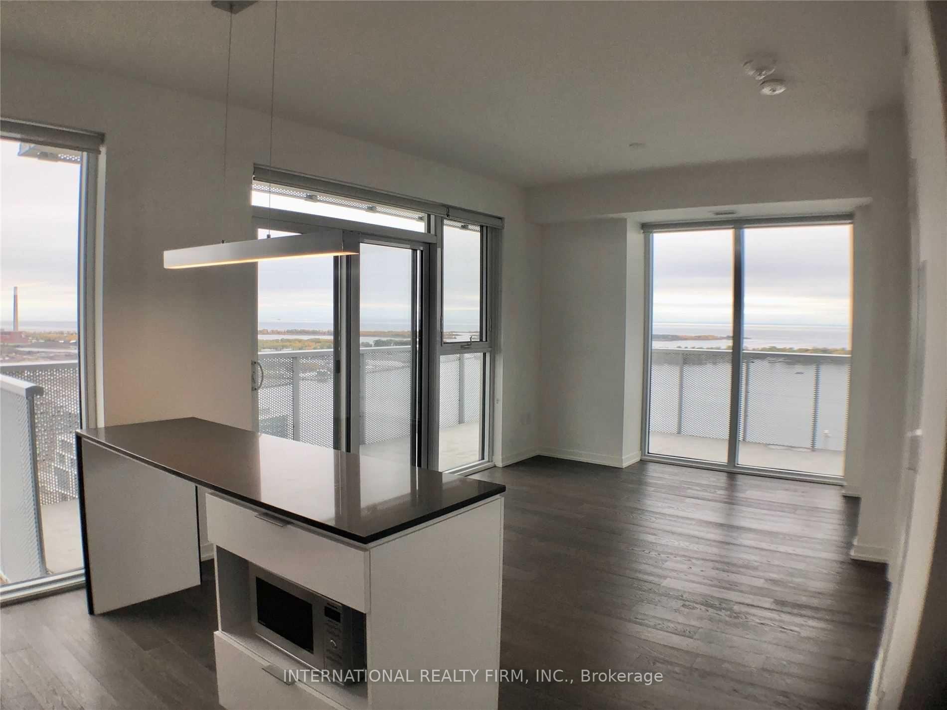 Photo 4 of Unit 3303, 20 Richardson Street, Toronto, Waterfront Communities — HOMEH