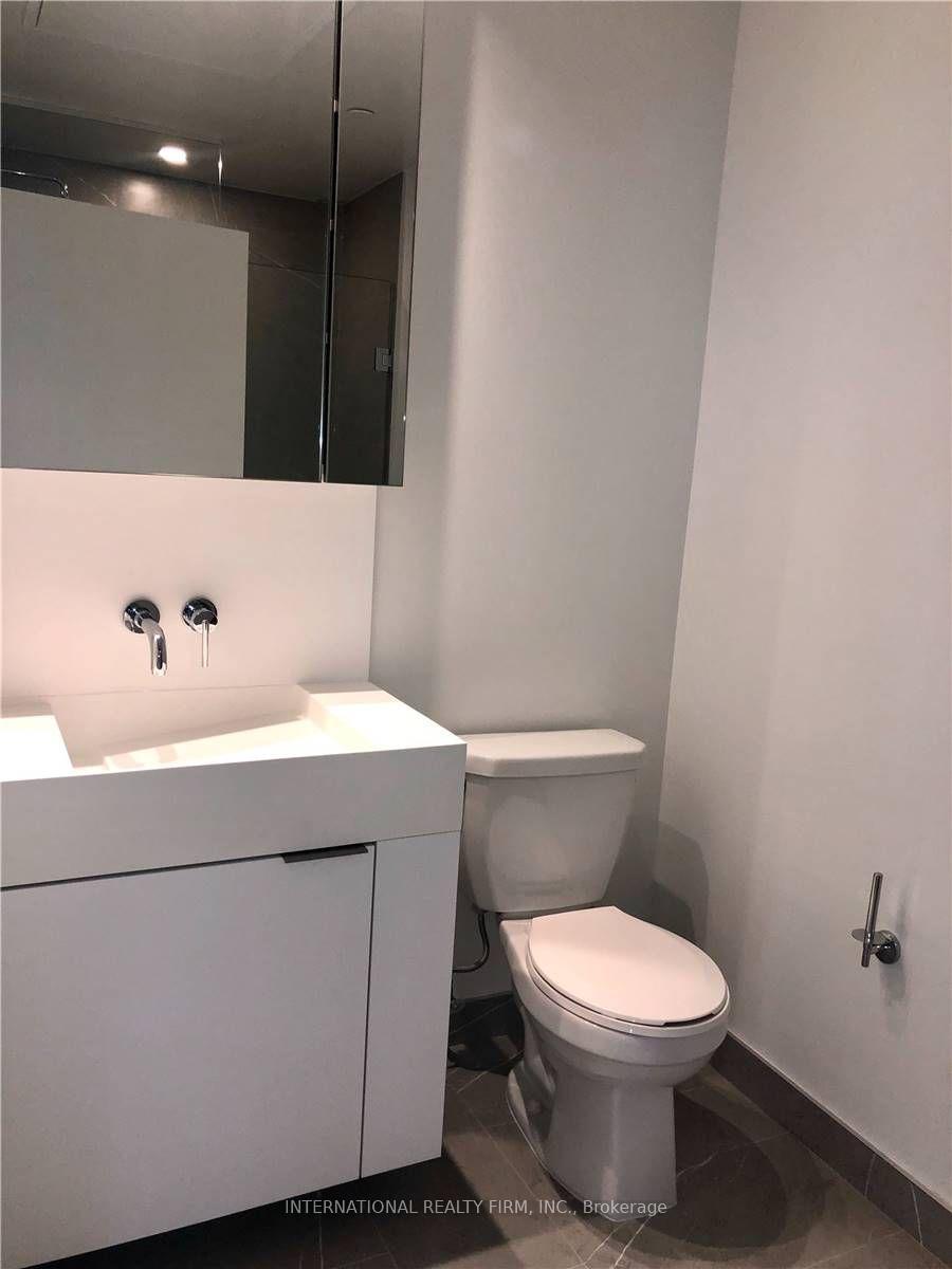 Photo 10 of Unit 3303, 20 Richardson Street, Toronto, Waterfront Communities — HOMEH