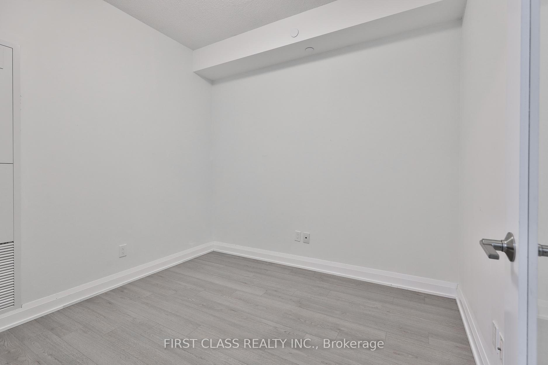 Photo 16 of Unit 305, 25 Water Walk Drive, Markham, Unionville — HOMEH