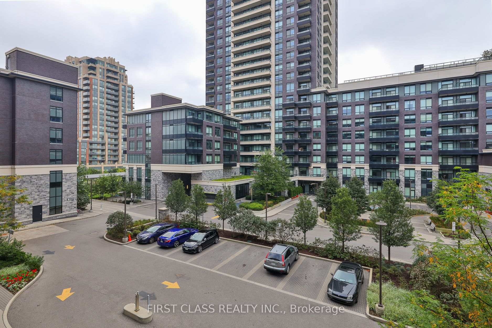 Photo 25 of Unit 305, 25 Water Walk Drive, Markham, Unionville — HOMEH