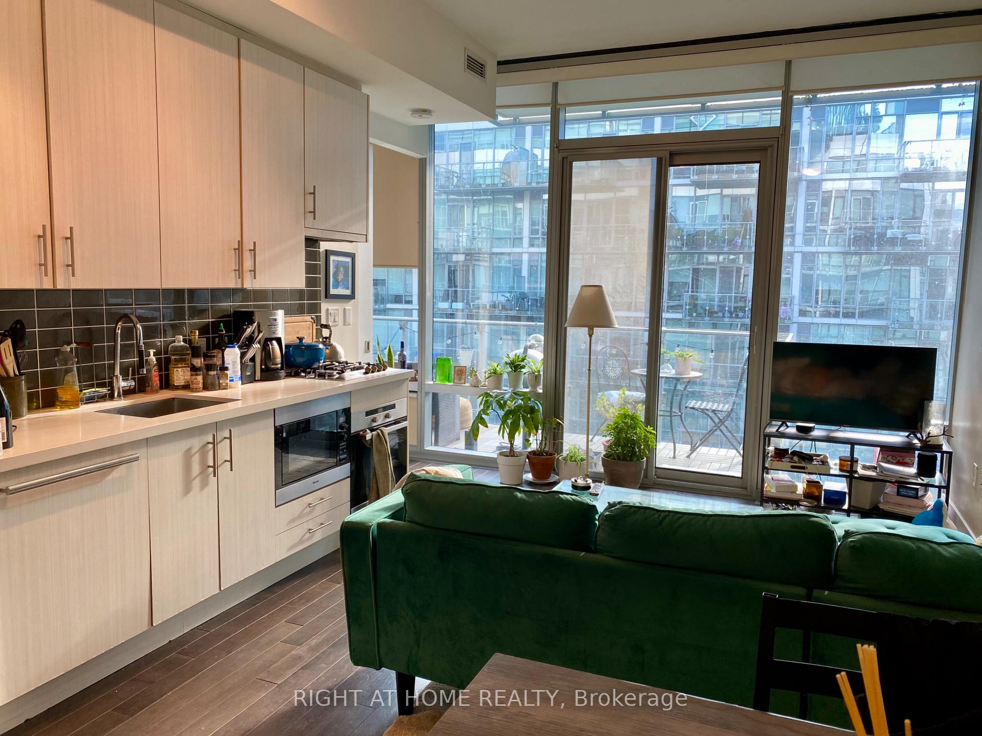 Photo 32 of Unit 804, 39 Queens Quay E, Toronto, Waterfront Communities — HOMEH