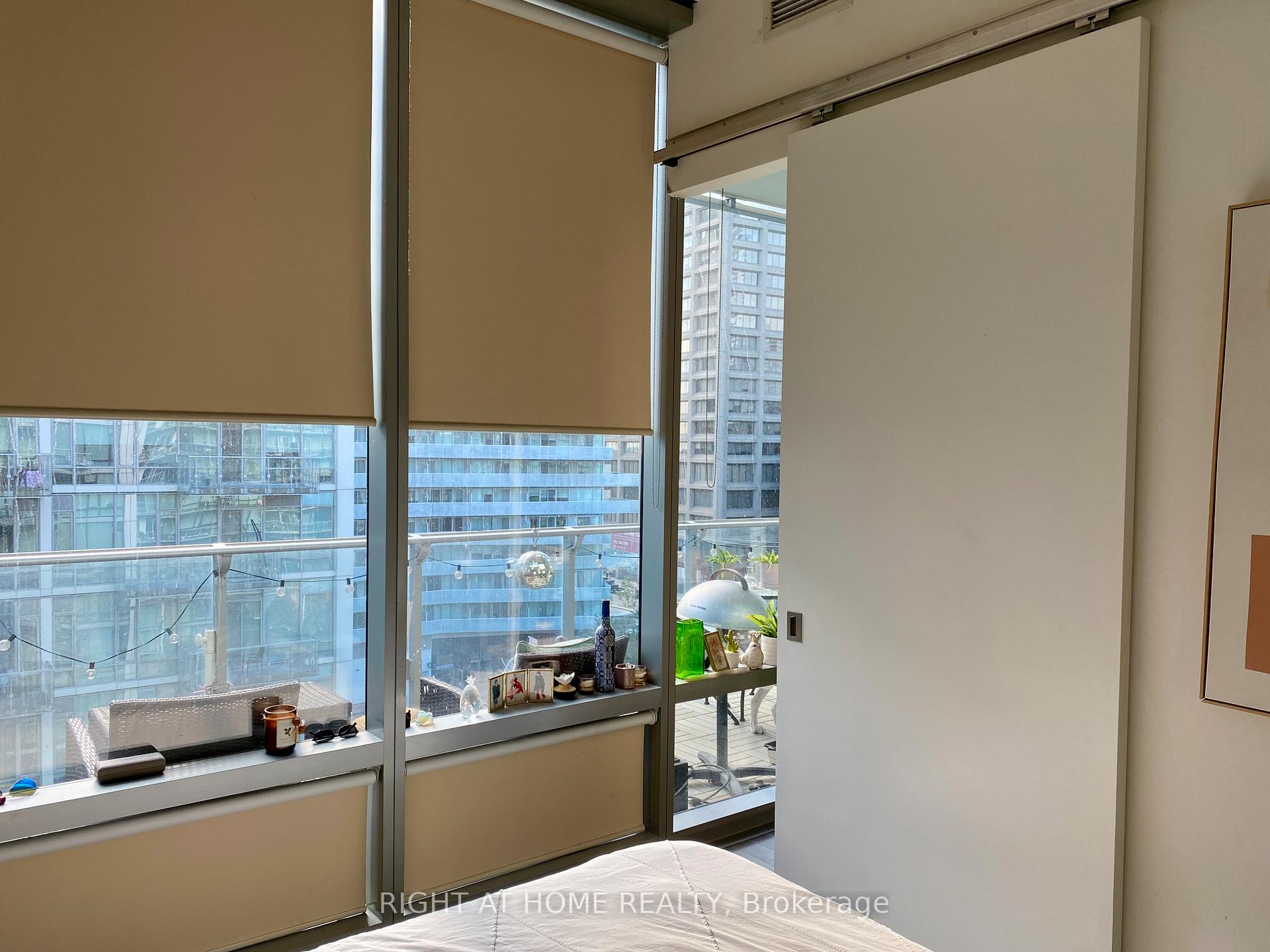 Photo 39 of Unit 804, 39 Queens Quay E, Toronto, Waterfront Communities — HOMEH