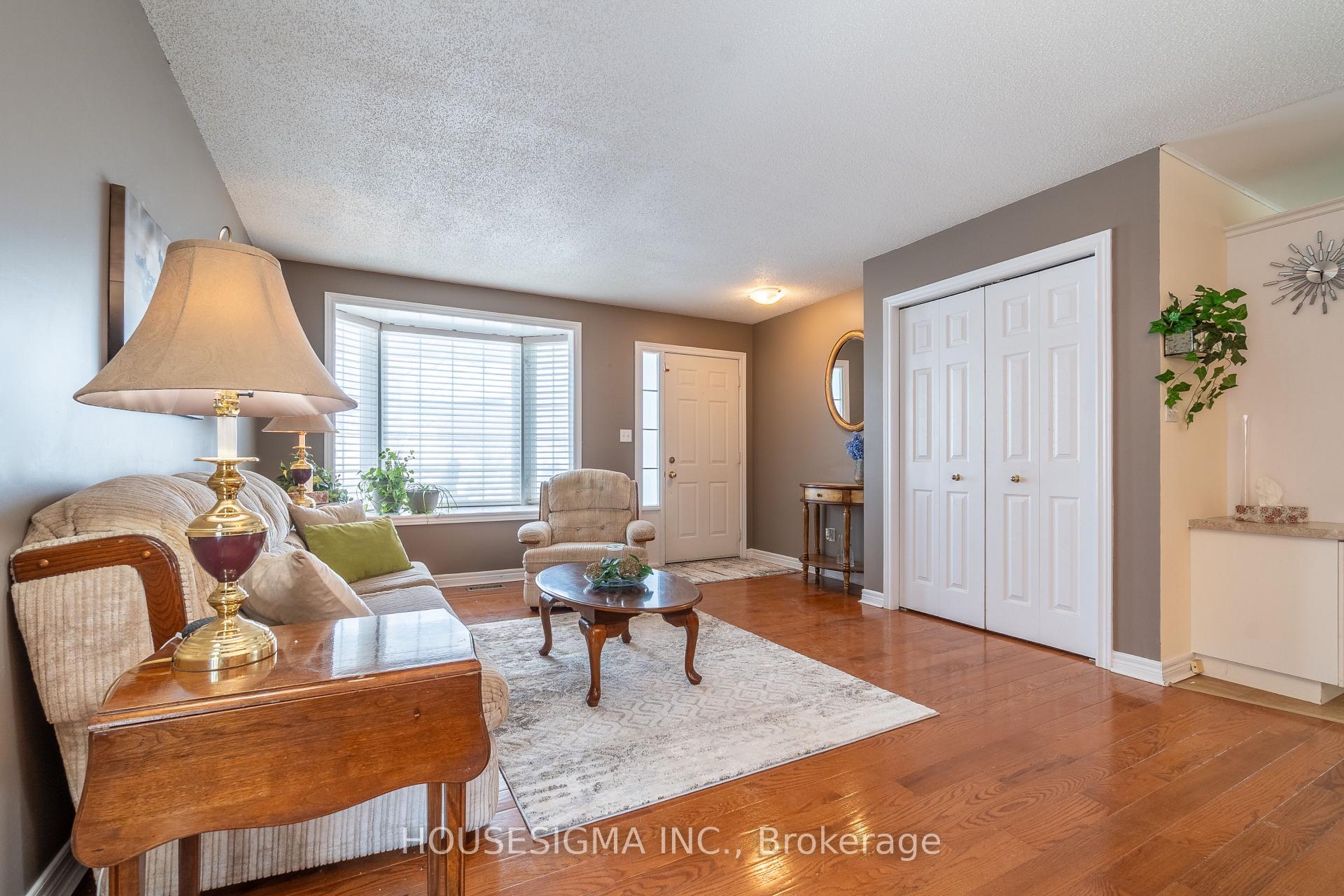 Photo 6 of 194 Bristol Drive, Chatham-Kent, Chatham — HOMEH