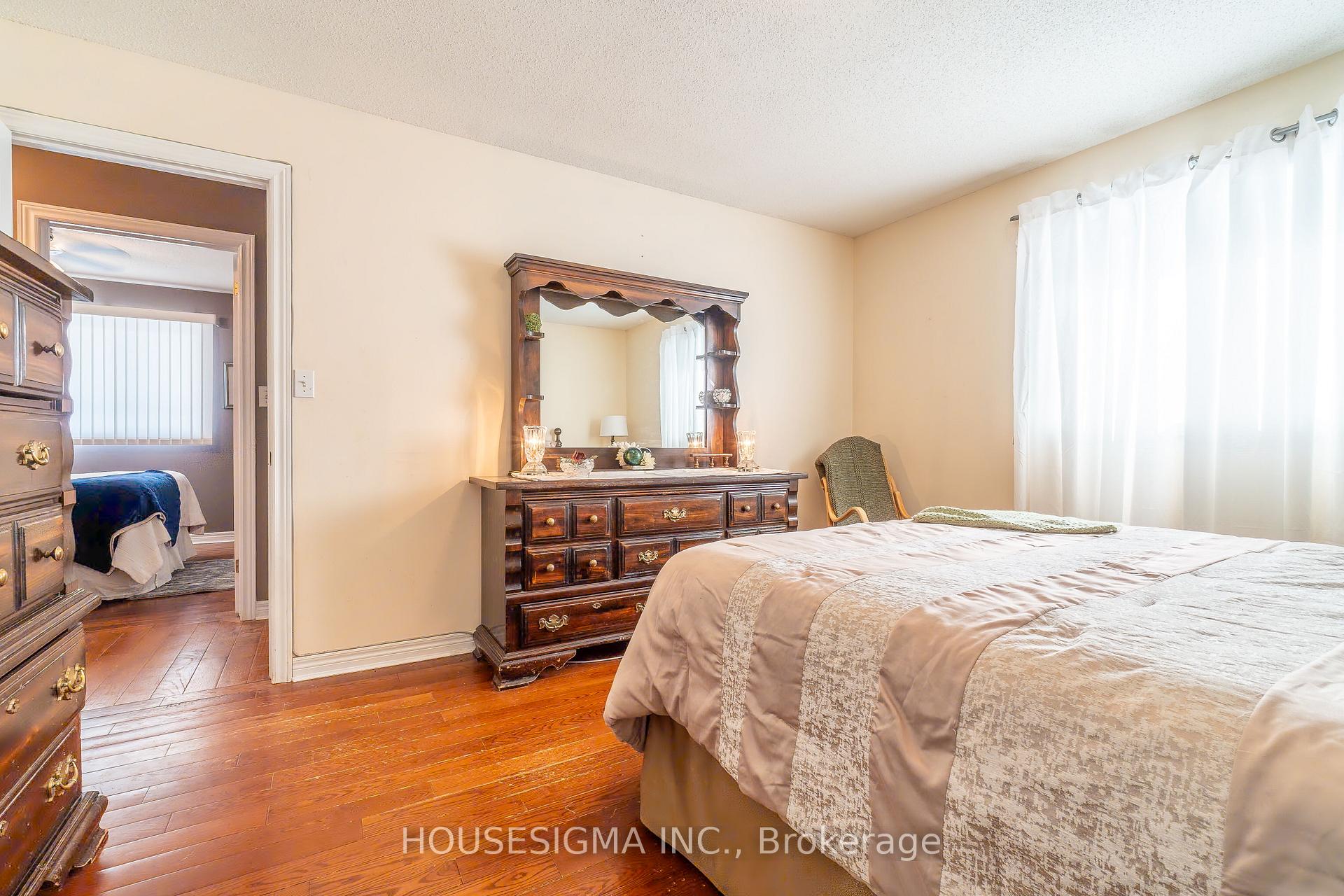 Photo 20 of 194 Bristol Drive, Chatham-Kent, Chatham — HOMEH