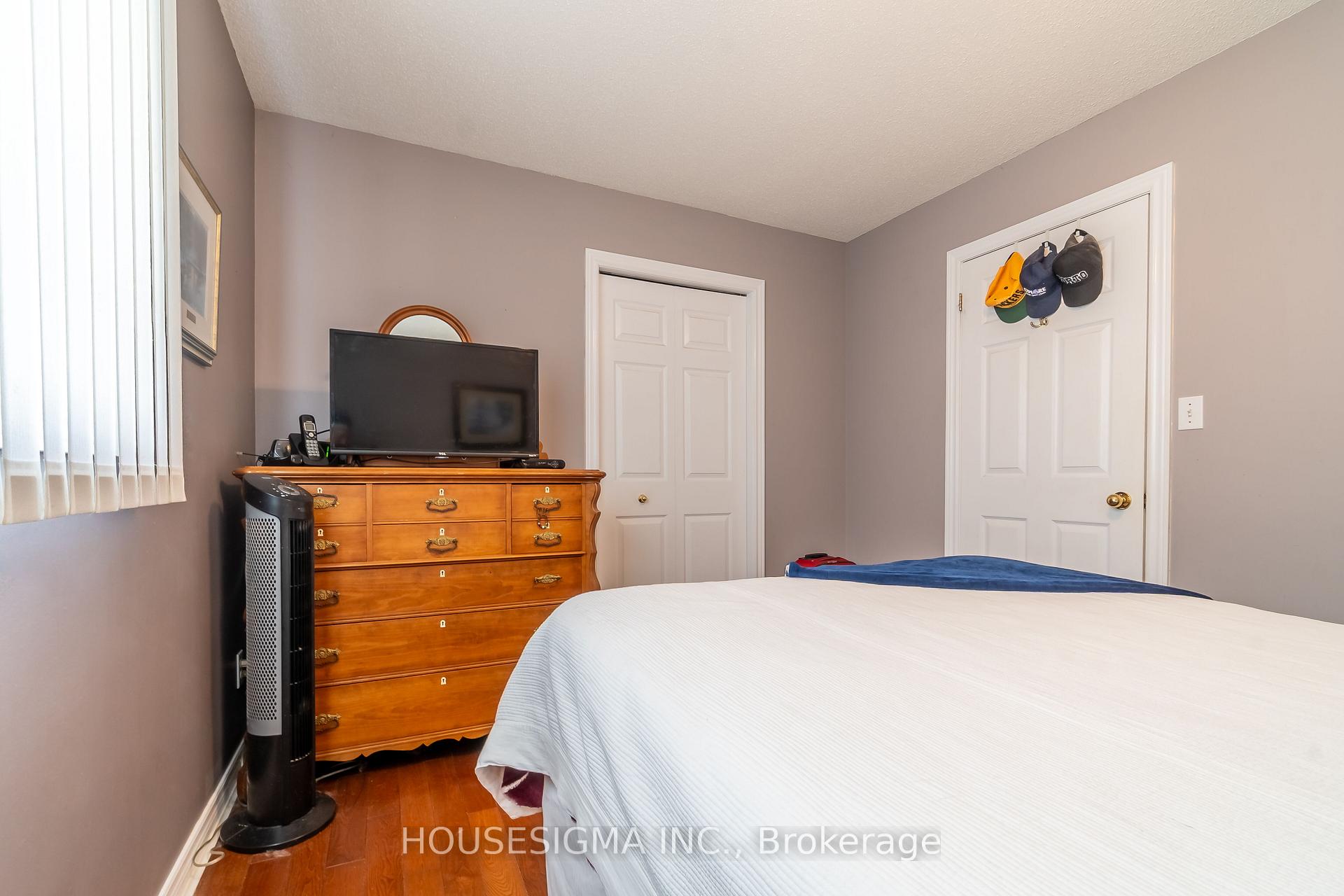 Photo 22 of 194 Bristol Drive, Chatham-Kent, Chatham — HOMEH