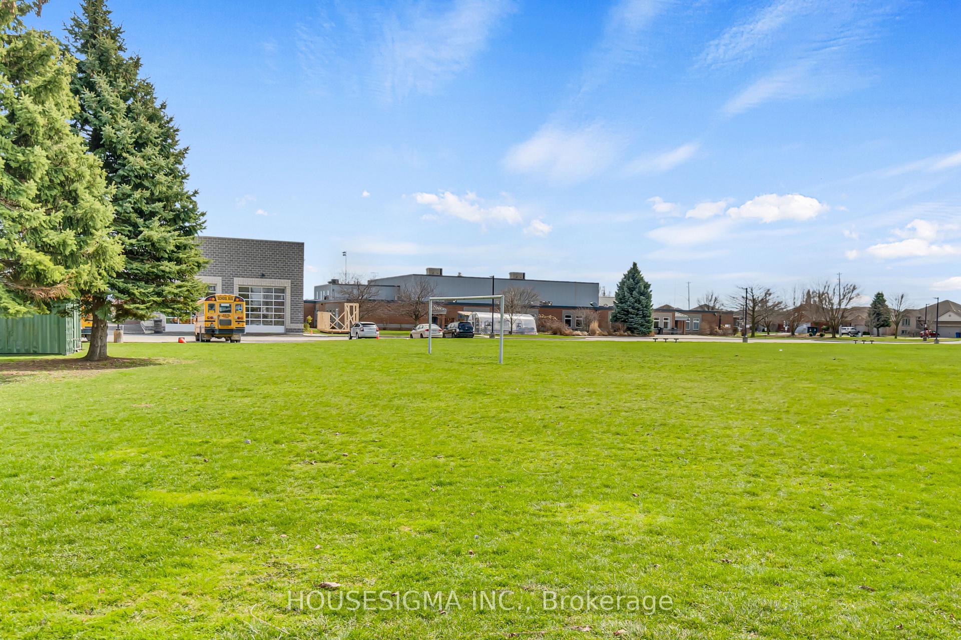 Photo 49 of 194 Bristol Drive, Chatham-Kent, Chatham — HOMEH