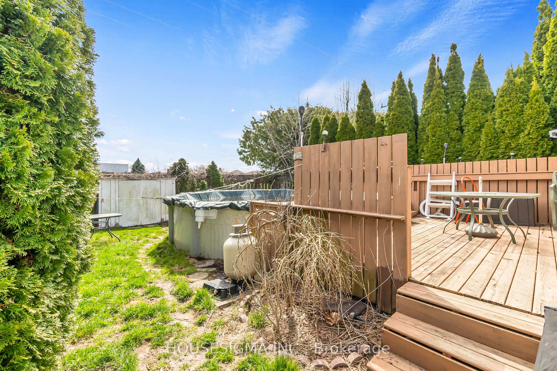 Photo 51 of 194 Bristol Drive, Chatham-Kent, Chatham — HOMEH