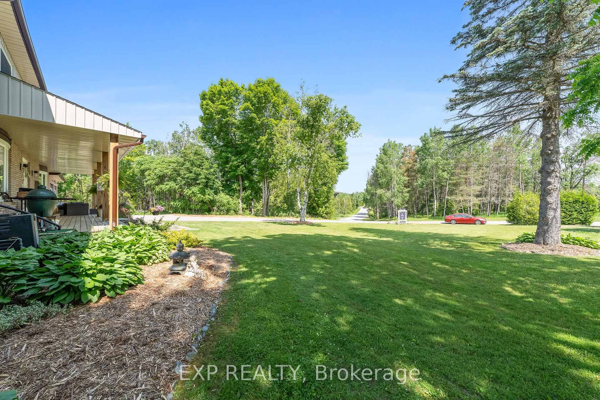 Photo 2 of 667 Ford Crescent, Cavan Monaghan, Cavan Twp — HOMEH