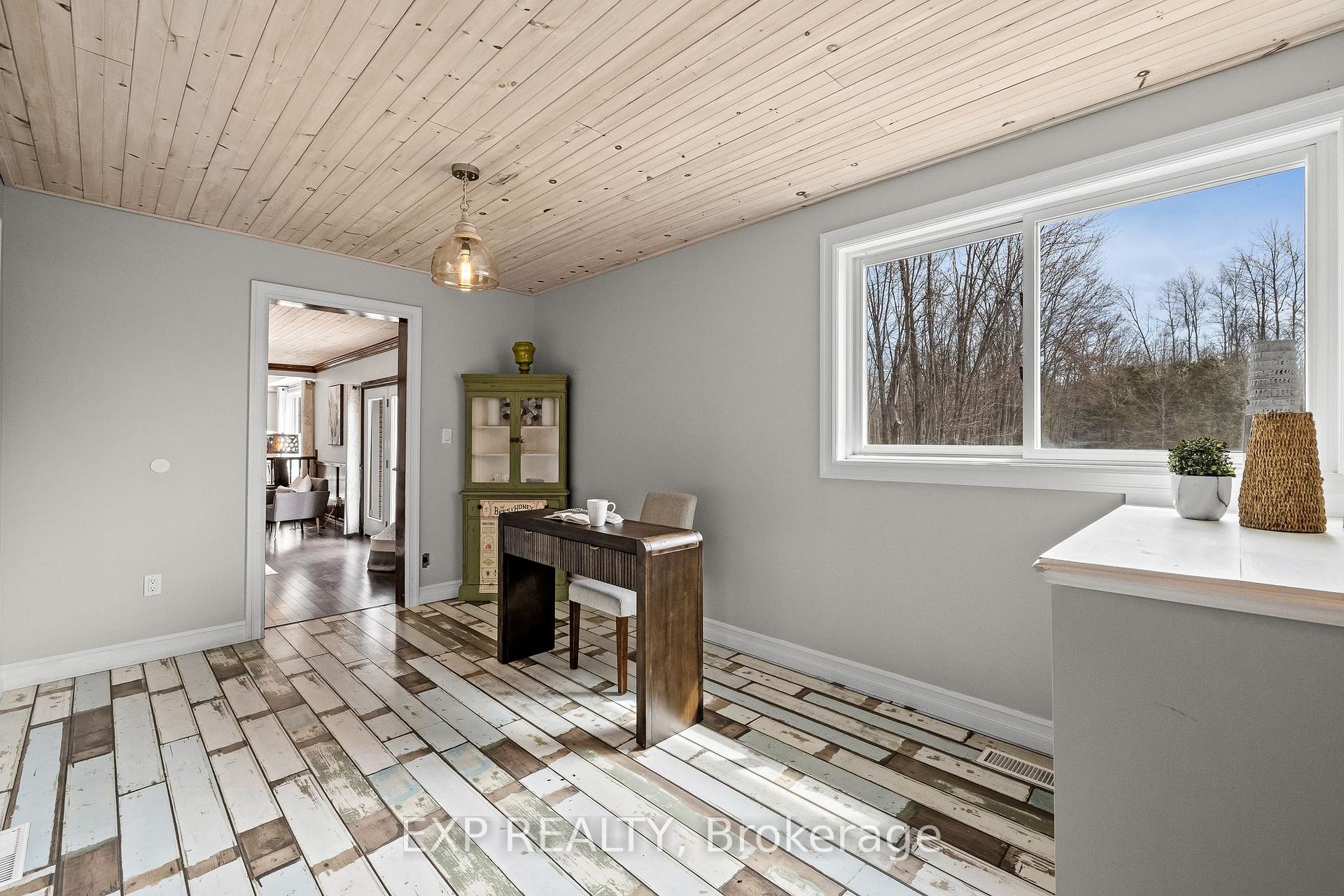 Photo 14 of 667 Ford Crescent, Cavan Monaghan, Cavan Twp — HOMEH